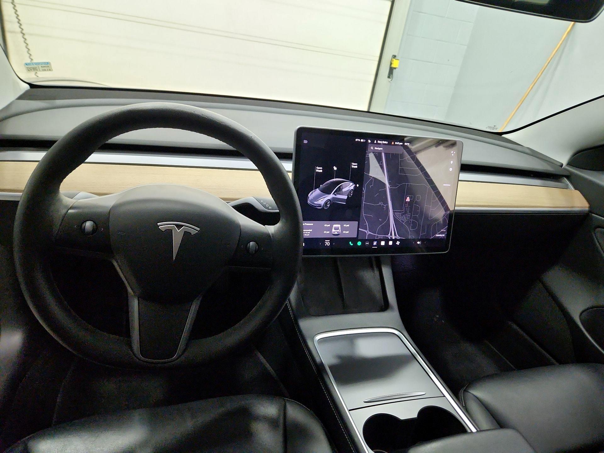 Thumbnail: 2021 Tesla Model 3 - 9