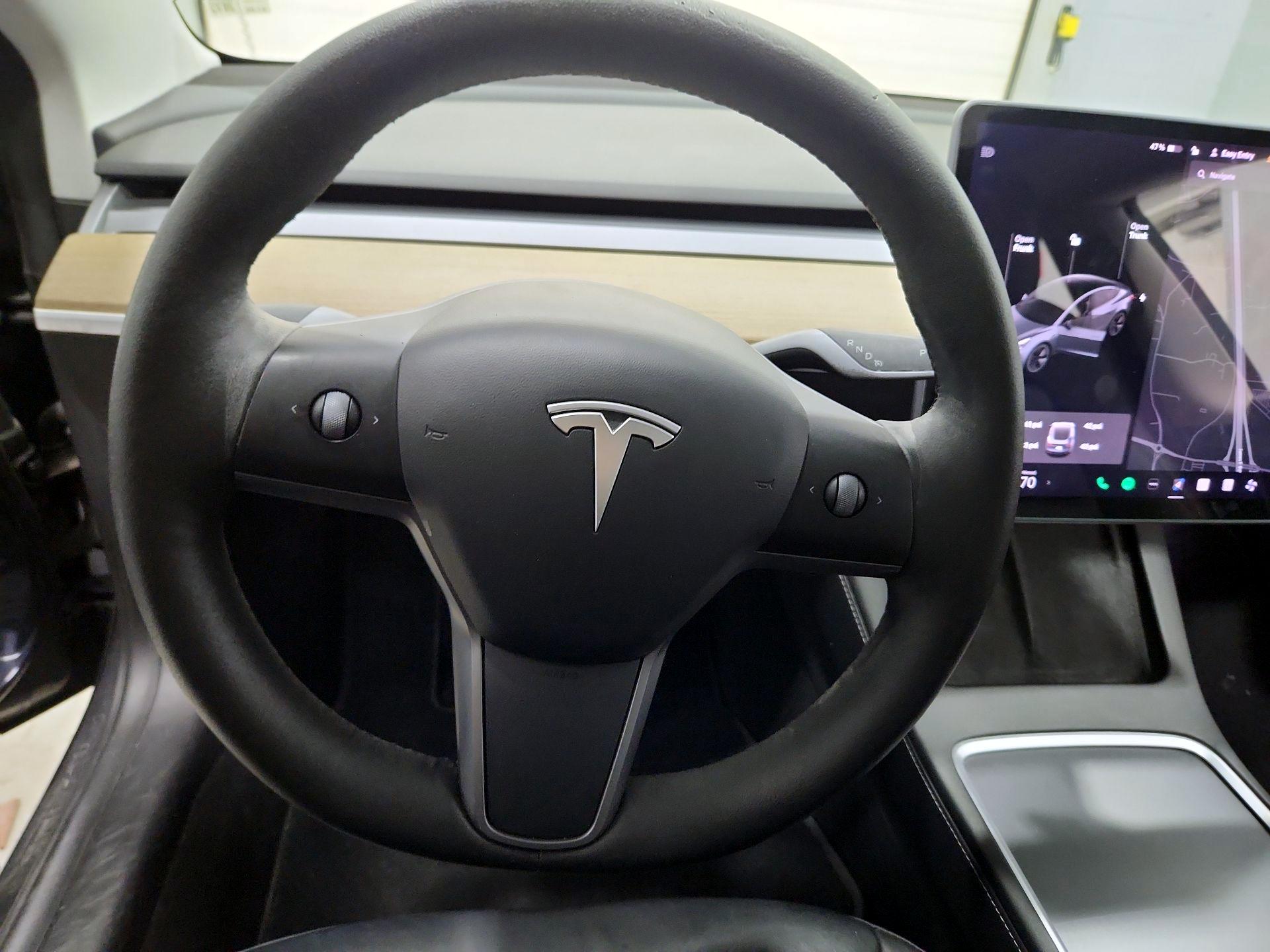 Thumbnail: 2021 Tesla Model 3 - 10