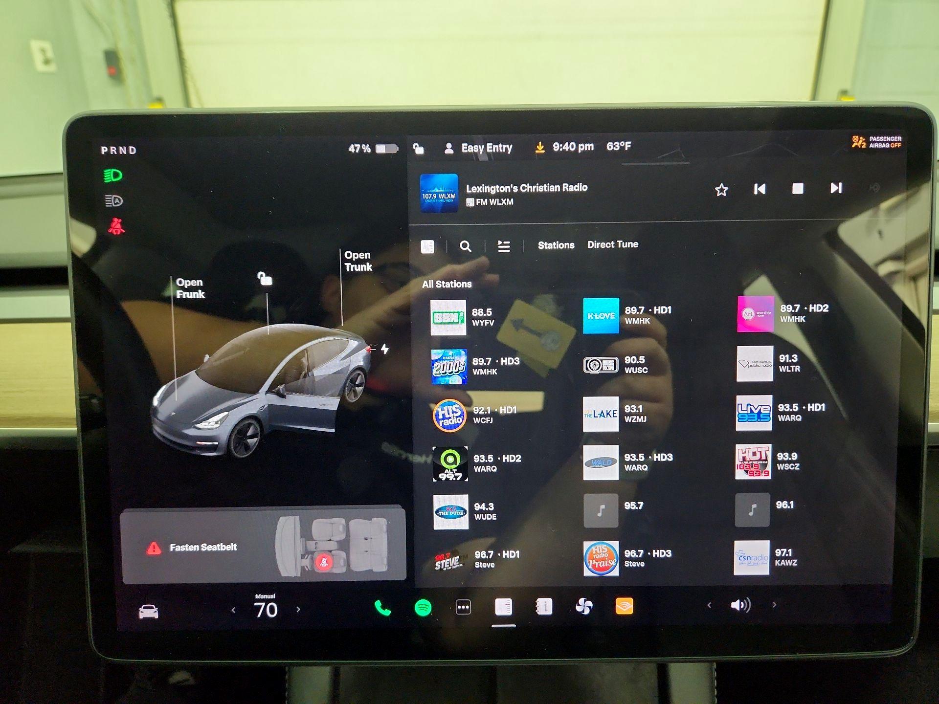 Thumbnail: 2021 Tesla Model 3 - 15