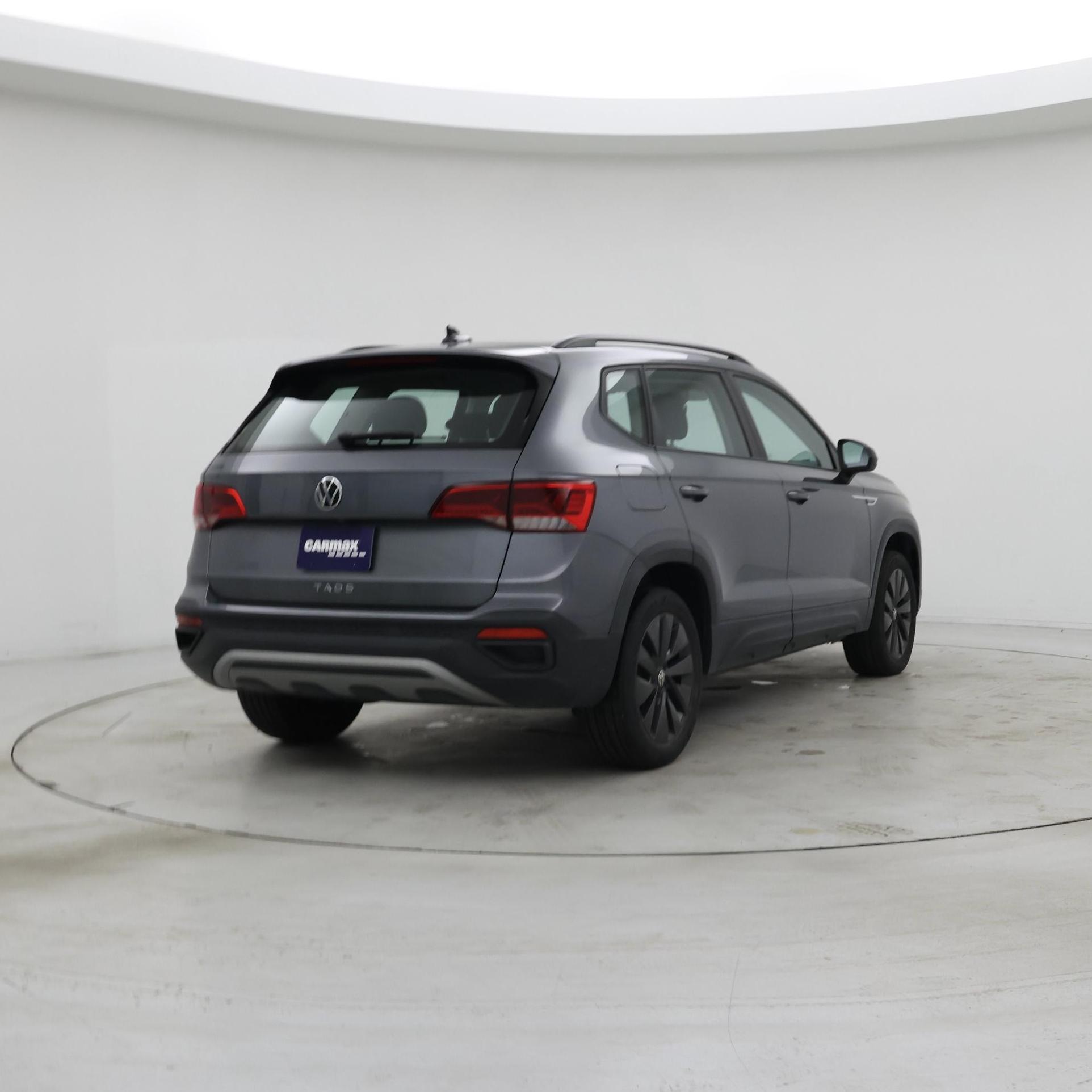 Thumbnail: 2023 Volkswagen Taos - 8