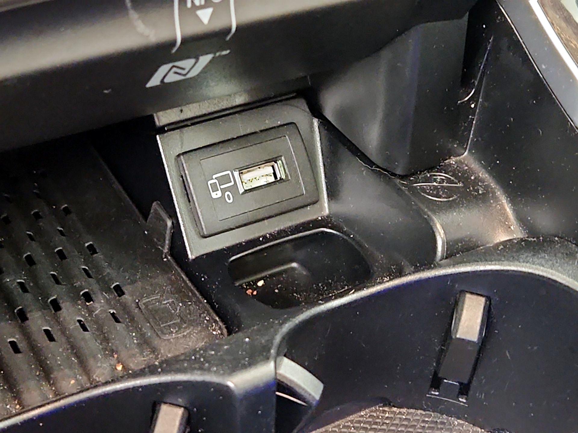 Thumbnail: 2019 Mercedes-Benz CLS - 17