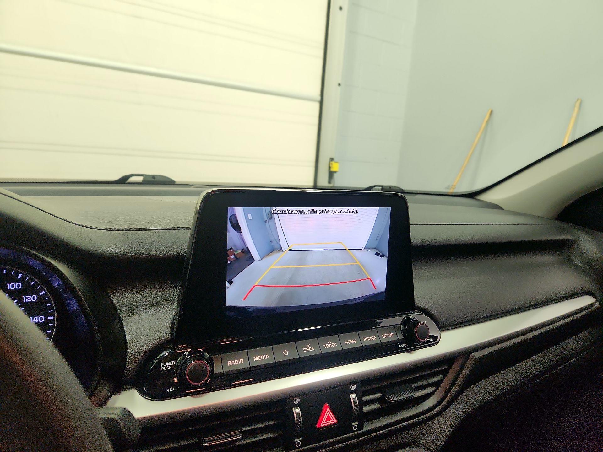 Thumbnail: 2021 Kia Forte - 14