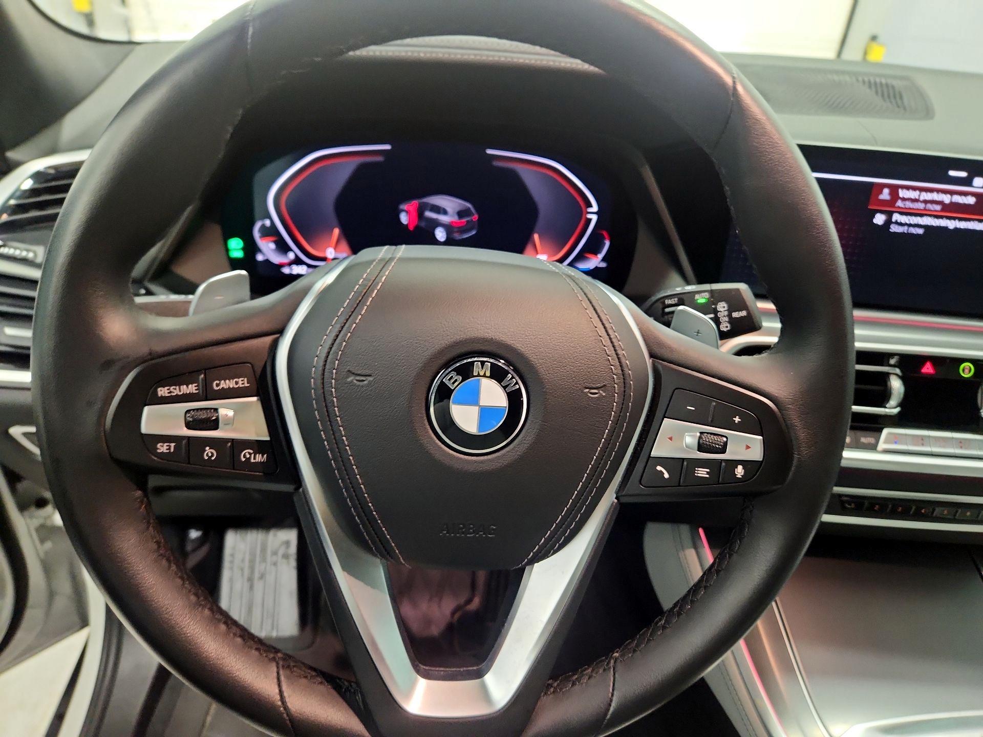 Thumbnail: 2023 BMW X5 - 10