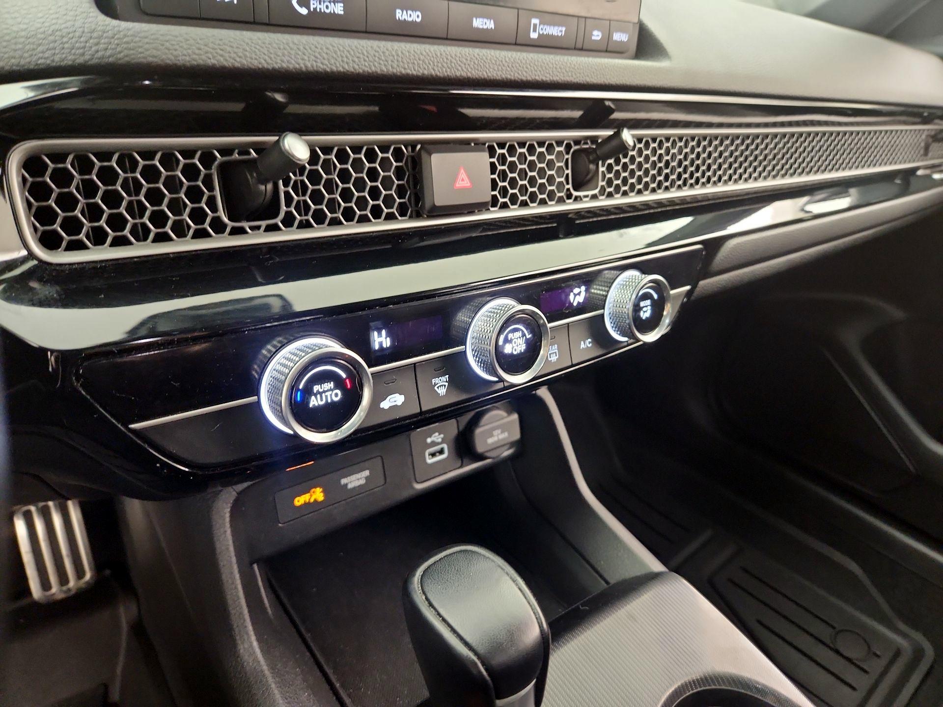 Thumbnail: 2022 Honda Civic - 16