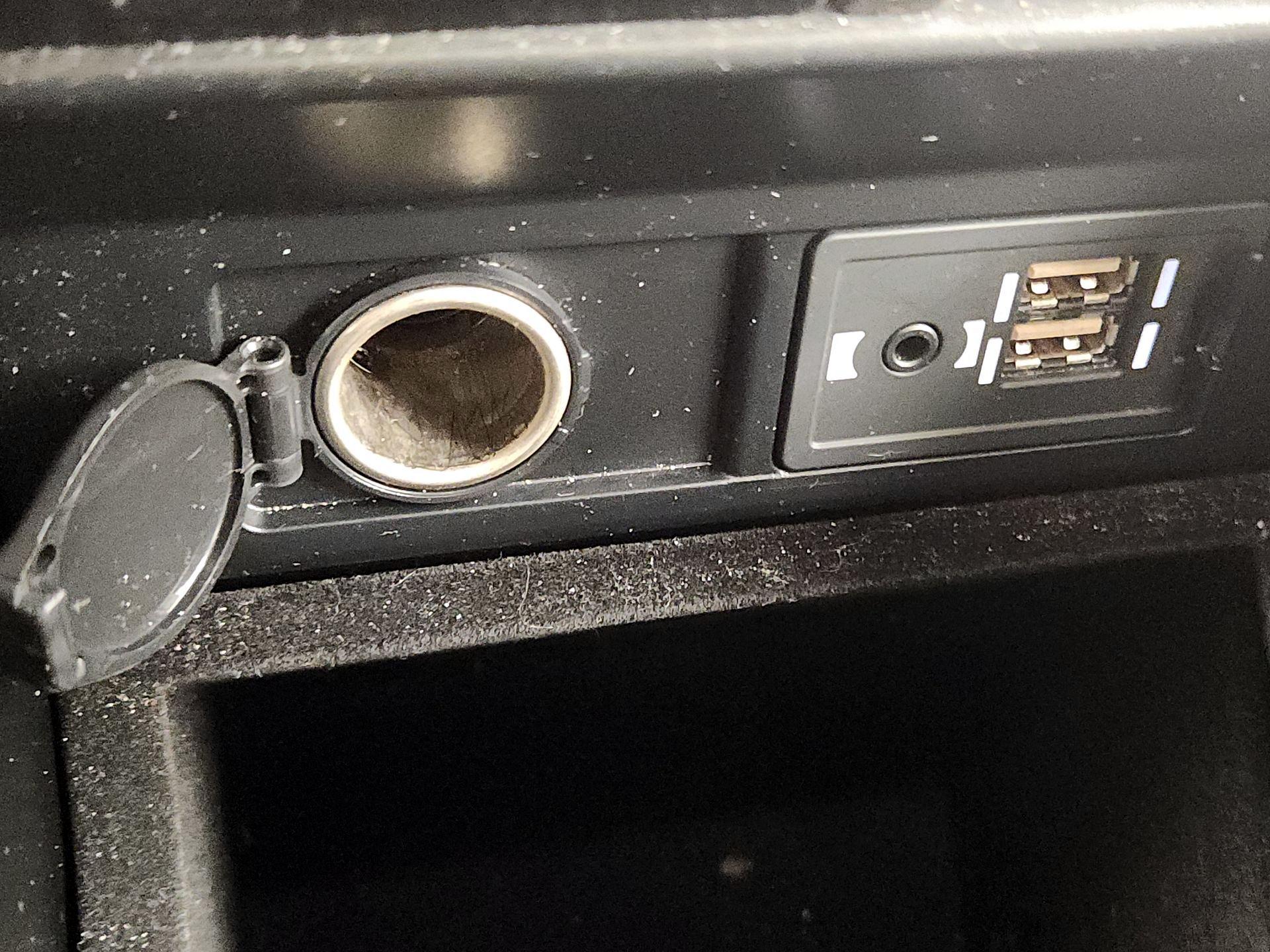 Thumbnail: 2018 Lexus RX - 19