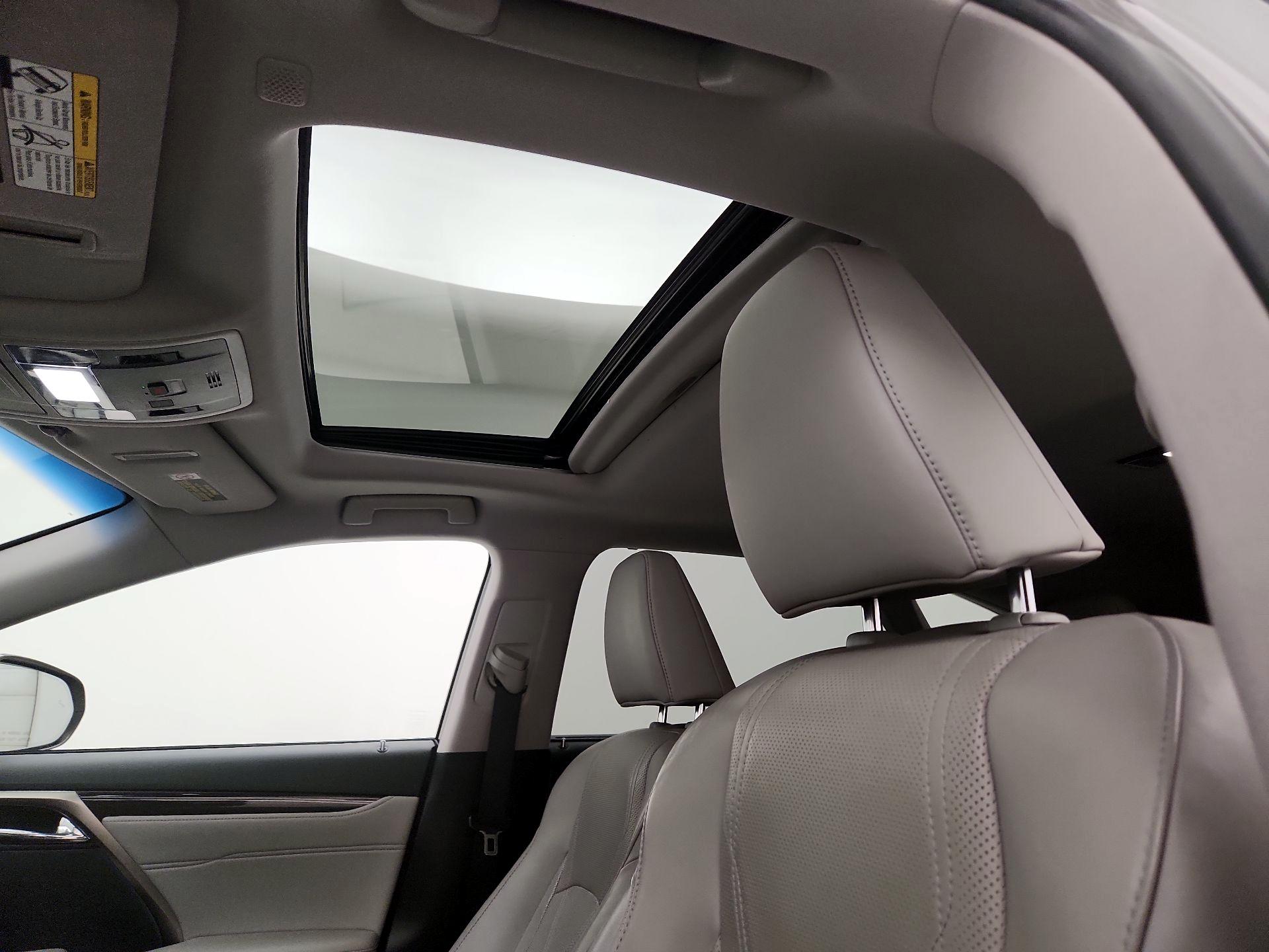 Thumbnail: 2018 Lexus RX - 20