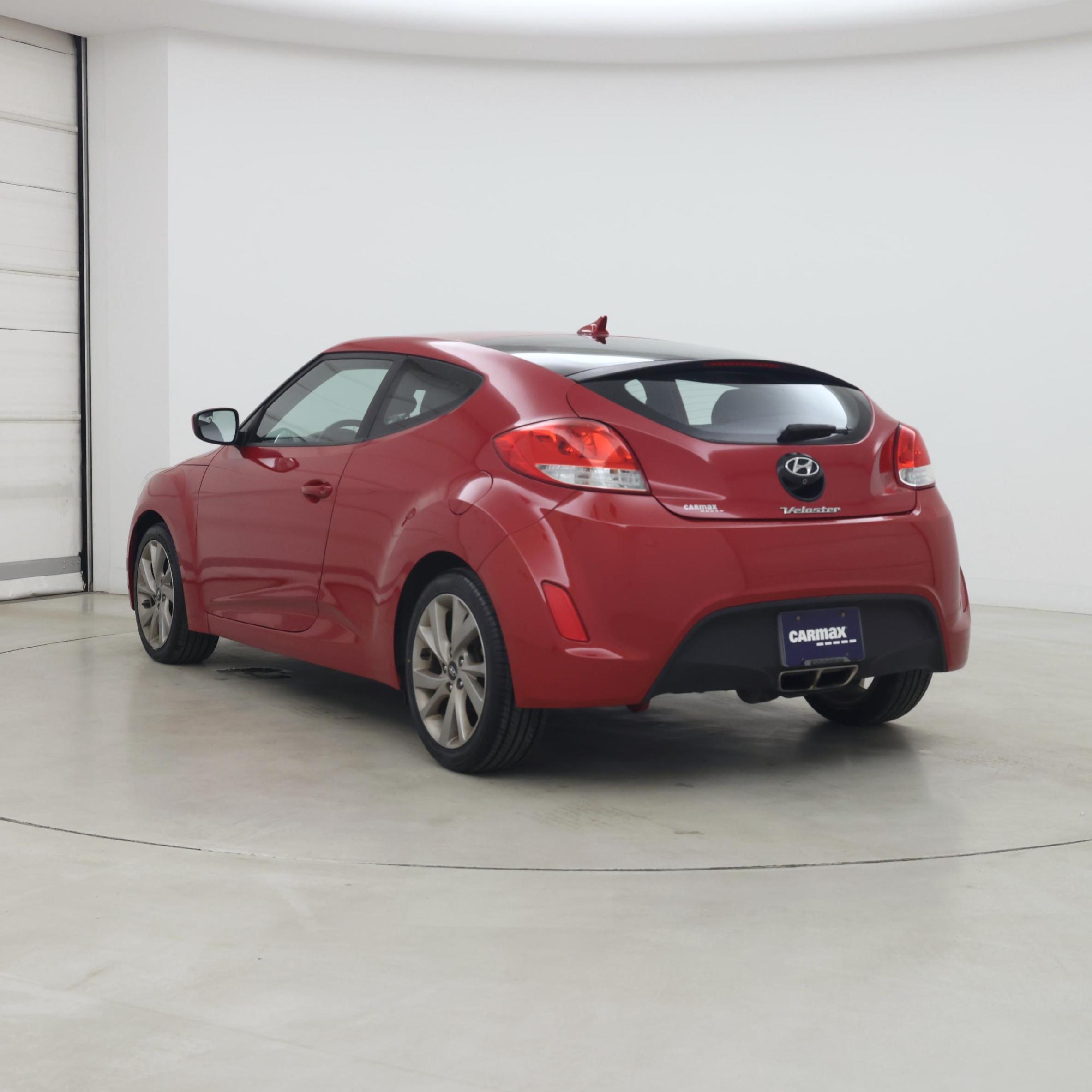 Thumbnail: 2017 Hyundai Veloster - 2