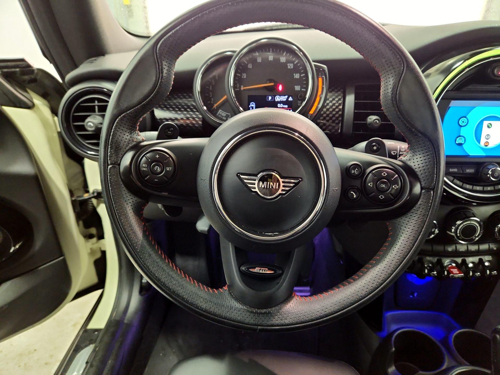 Thumbnail: 2020 MINI Cooper - 10