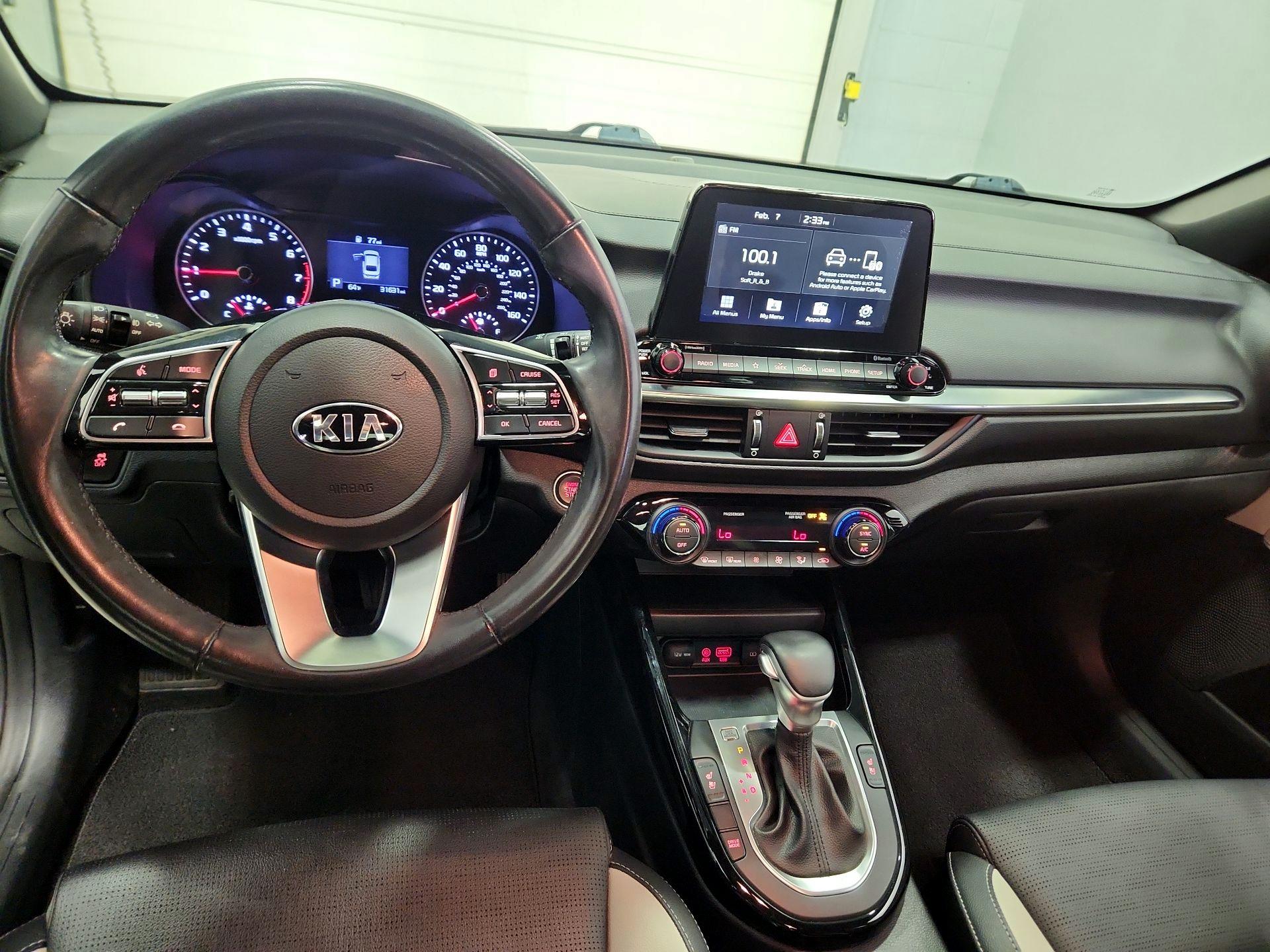 Thumbnail: 2020 Kia Forte - 9