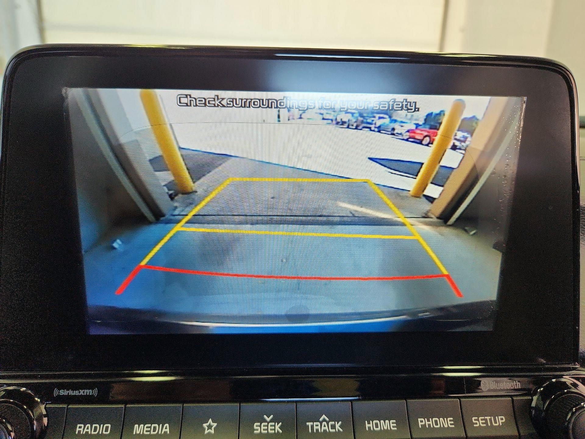 Thumbnail: 2020 Kia Forte - 14