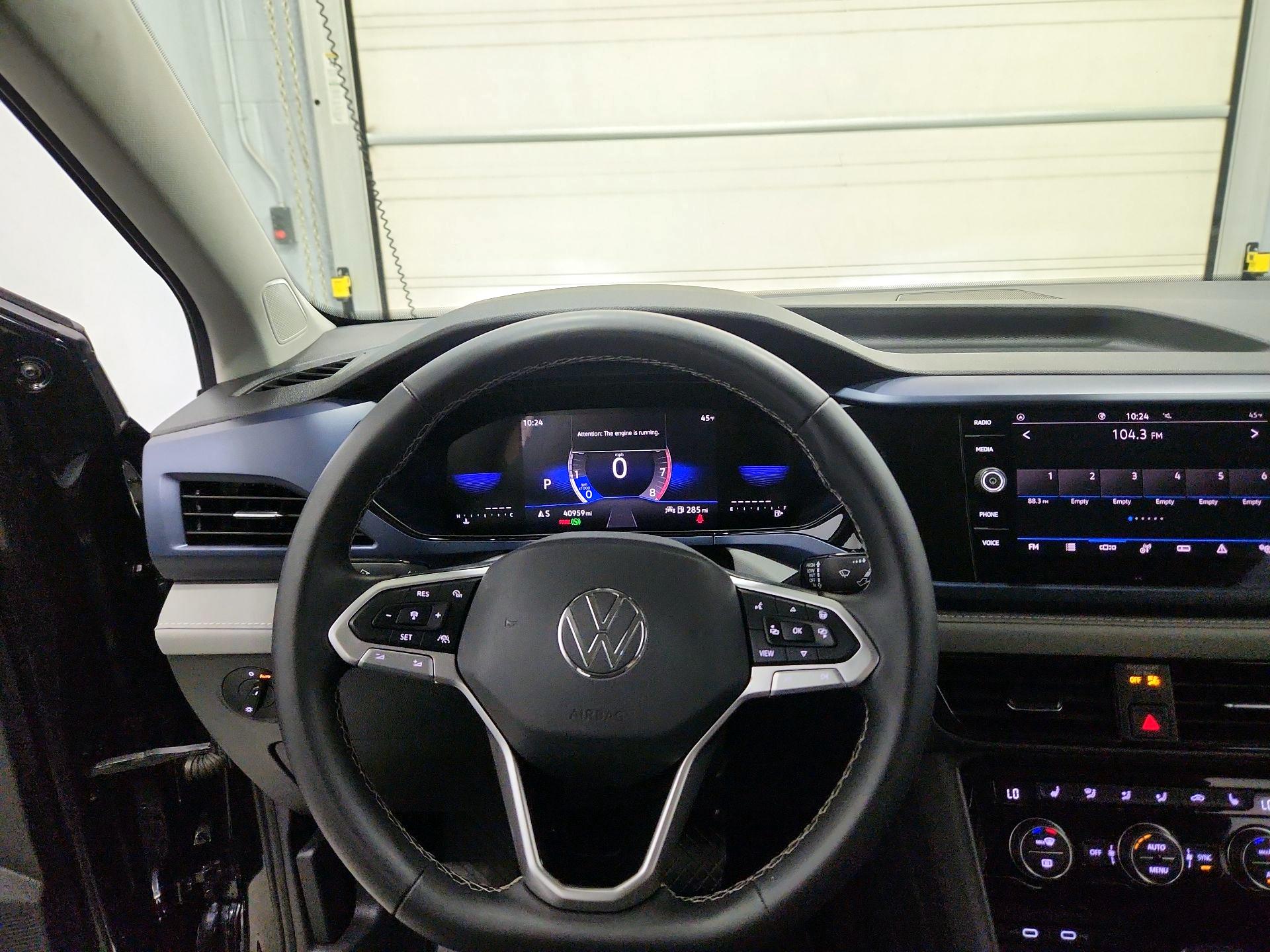 Thumbnail: 2024 Volkswagen Taos - 10