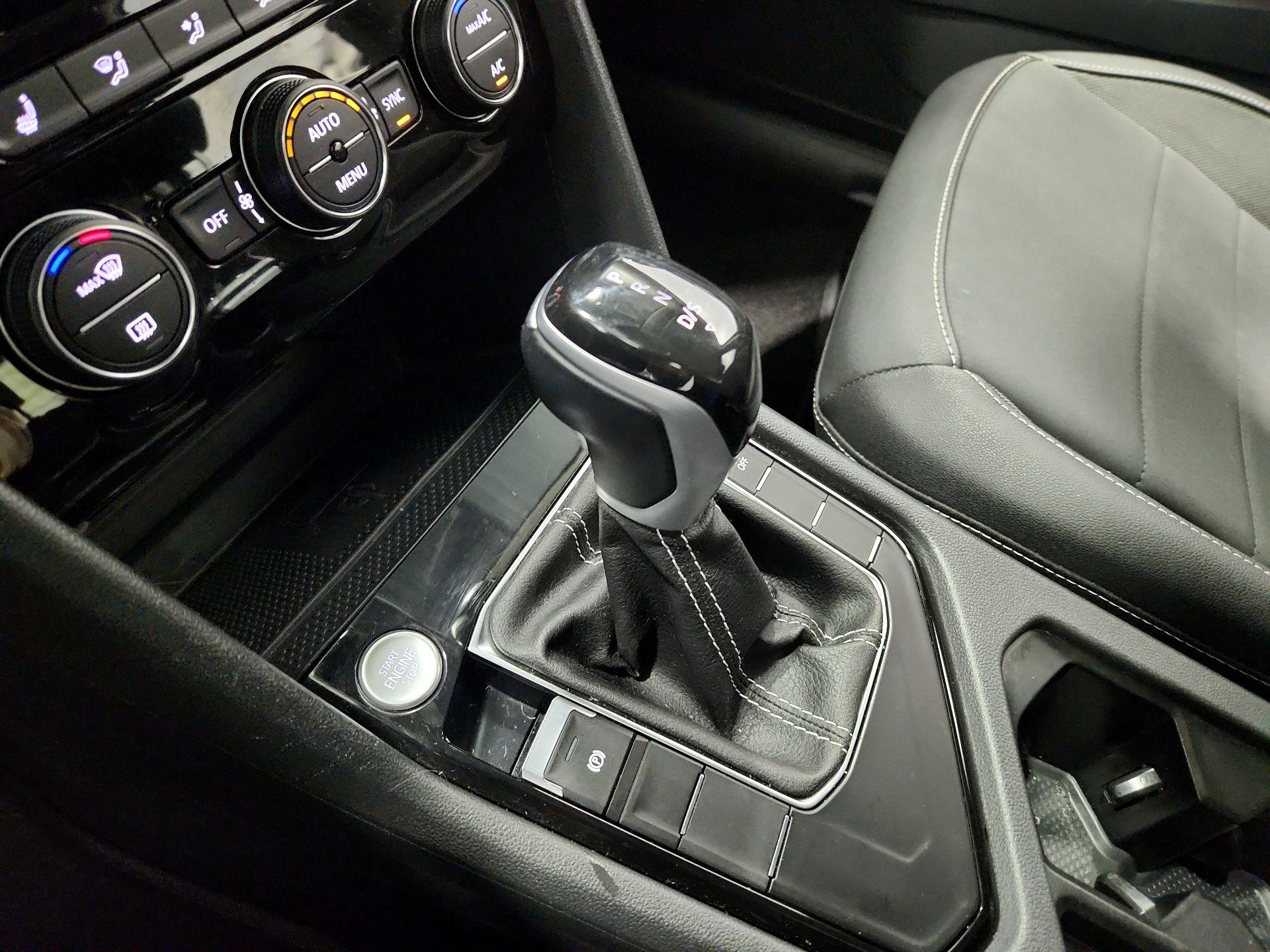 Thumbnail: 2024 Volkswagen Taos - 17