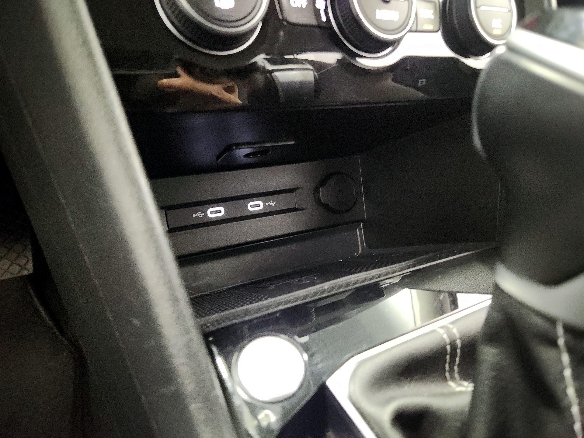 Thumbnail: 2024 Volkswagen Taos - 18