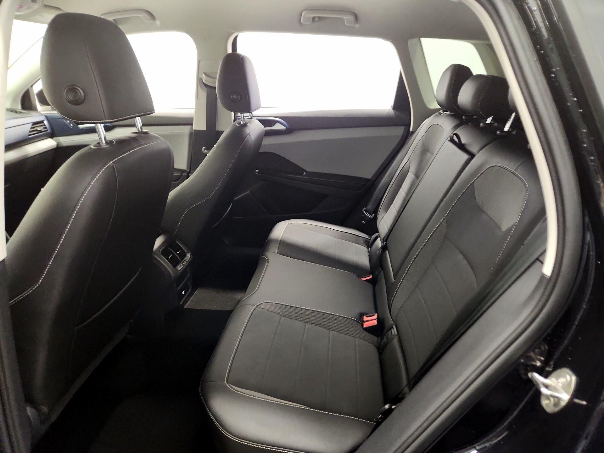 Thumbnail: 2024 Volkswagen Taos - 19