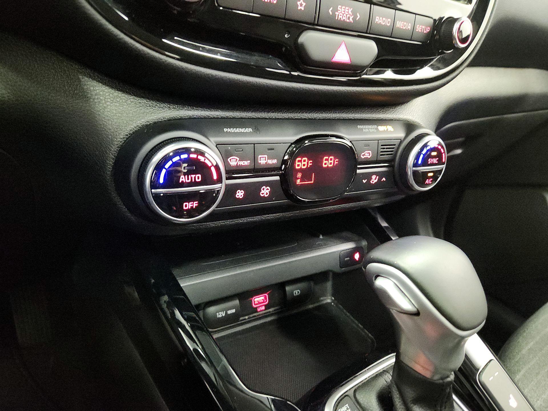 Thumbnail: 2021 Kia Soul - 17