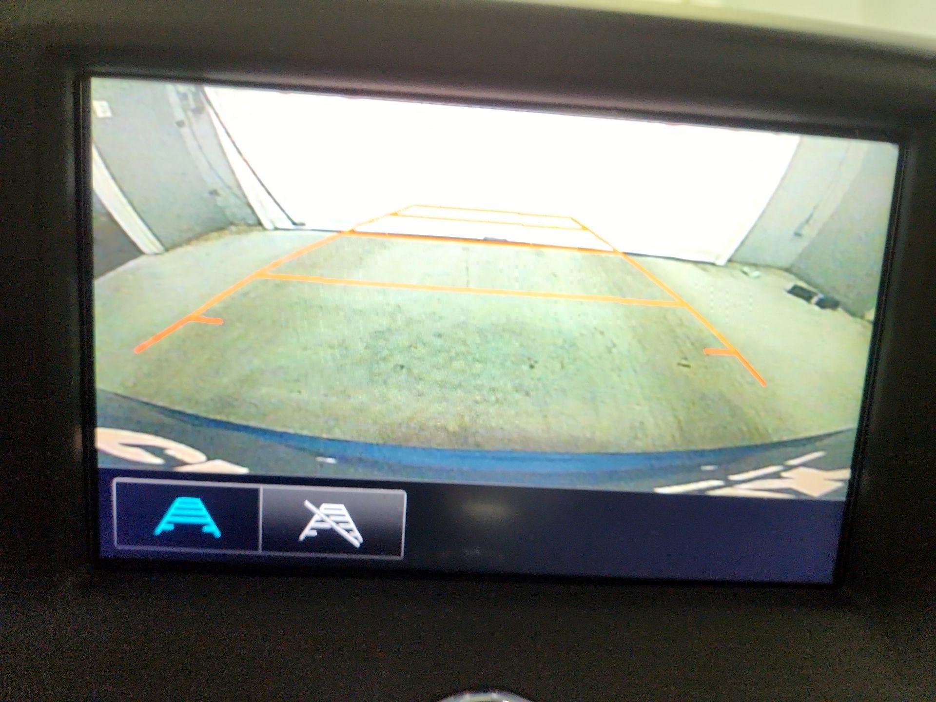 Thumbnail: 2018 Chevrolet Camaro - 14