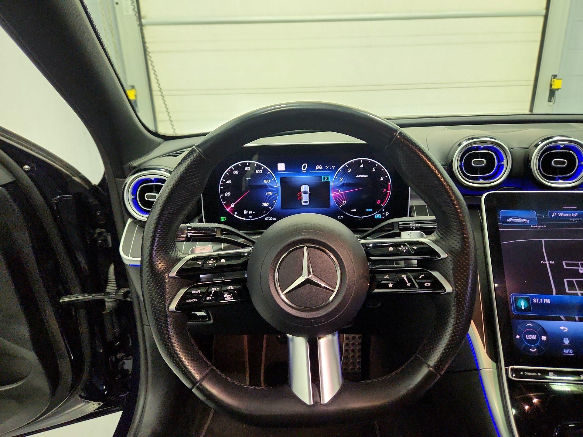 Thumbnail: 2023 Mercedes-Benz C-Class - 10