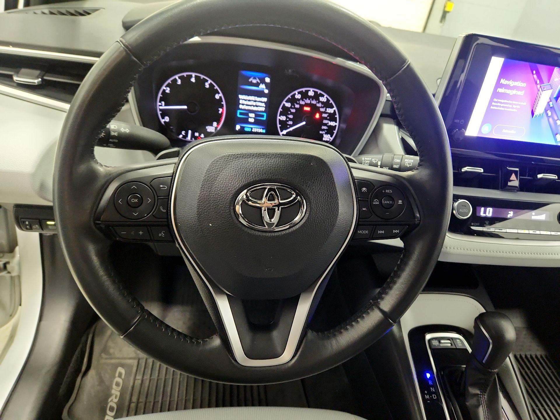 Thumbnail: 2023 Toyota Corolla - 10