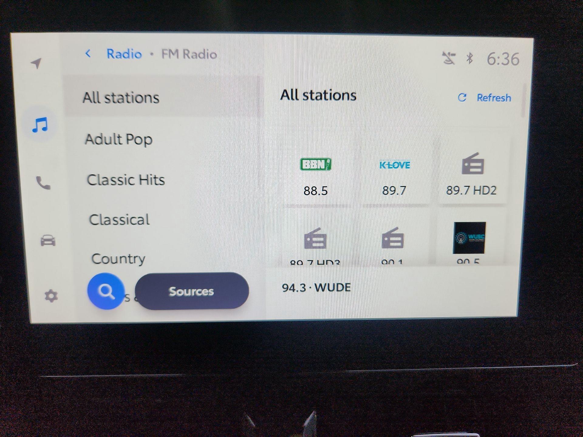 Thumbnail: 2023 Toyota Corolla - 16