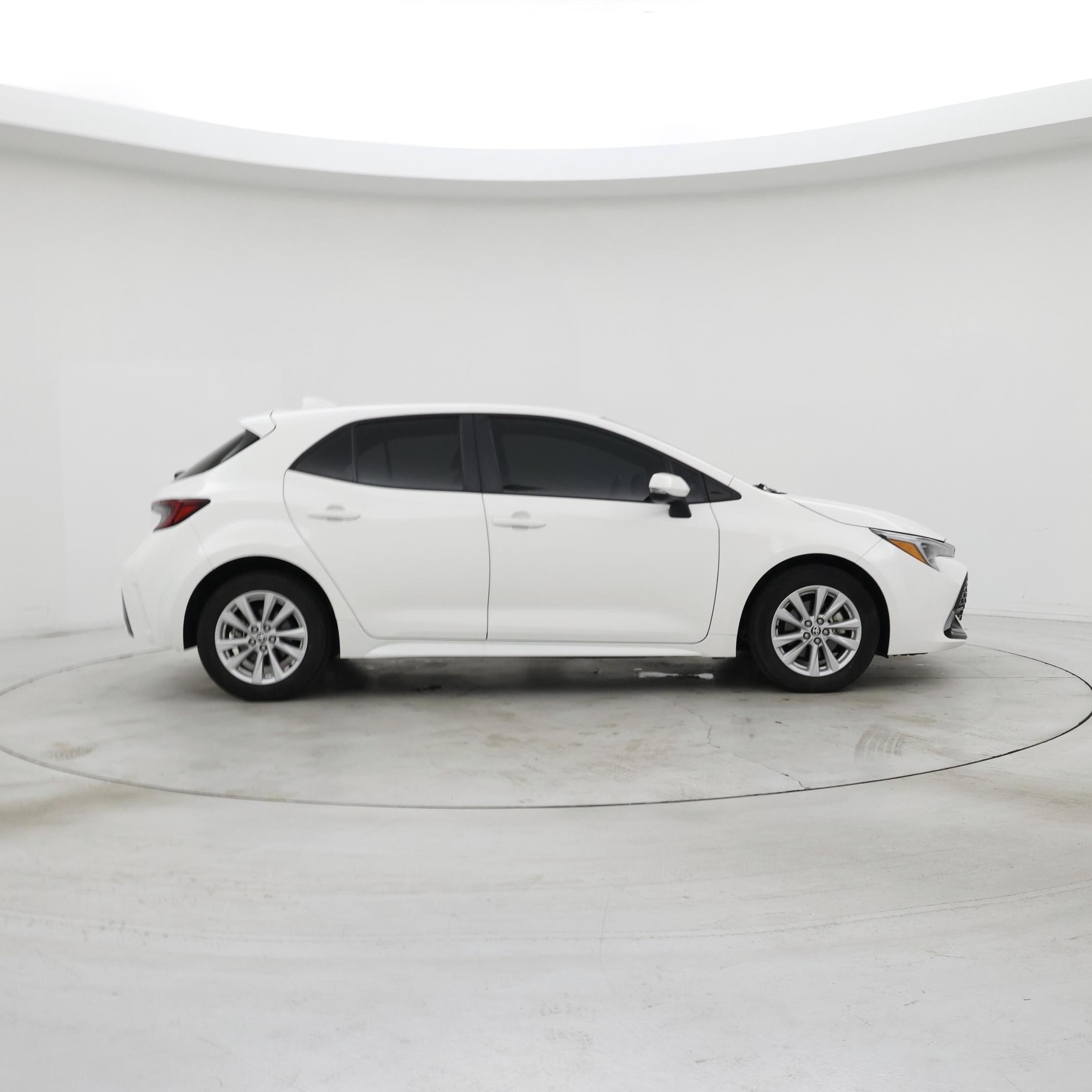 Thumbnail: 2023 Toyota Corolla - 7