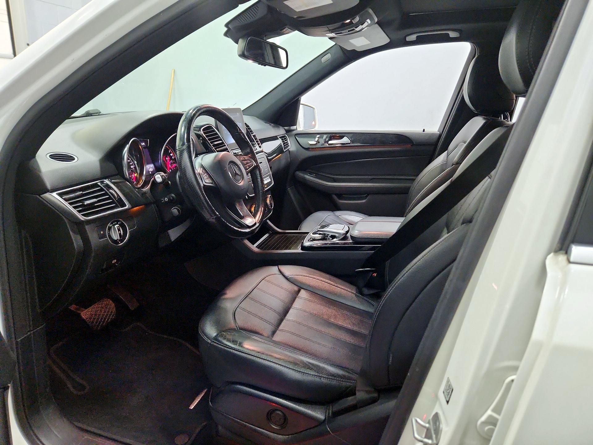 Thumbnail: 2018 Mercedes-Benz GLE - 11