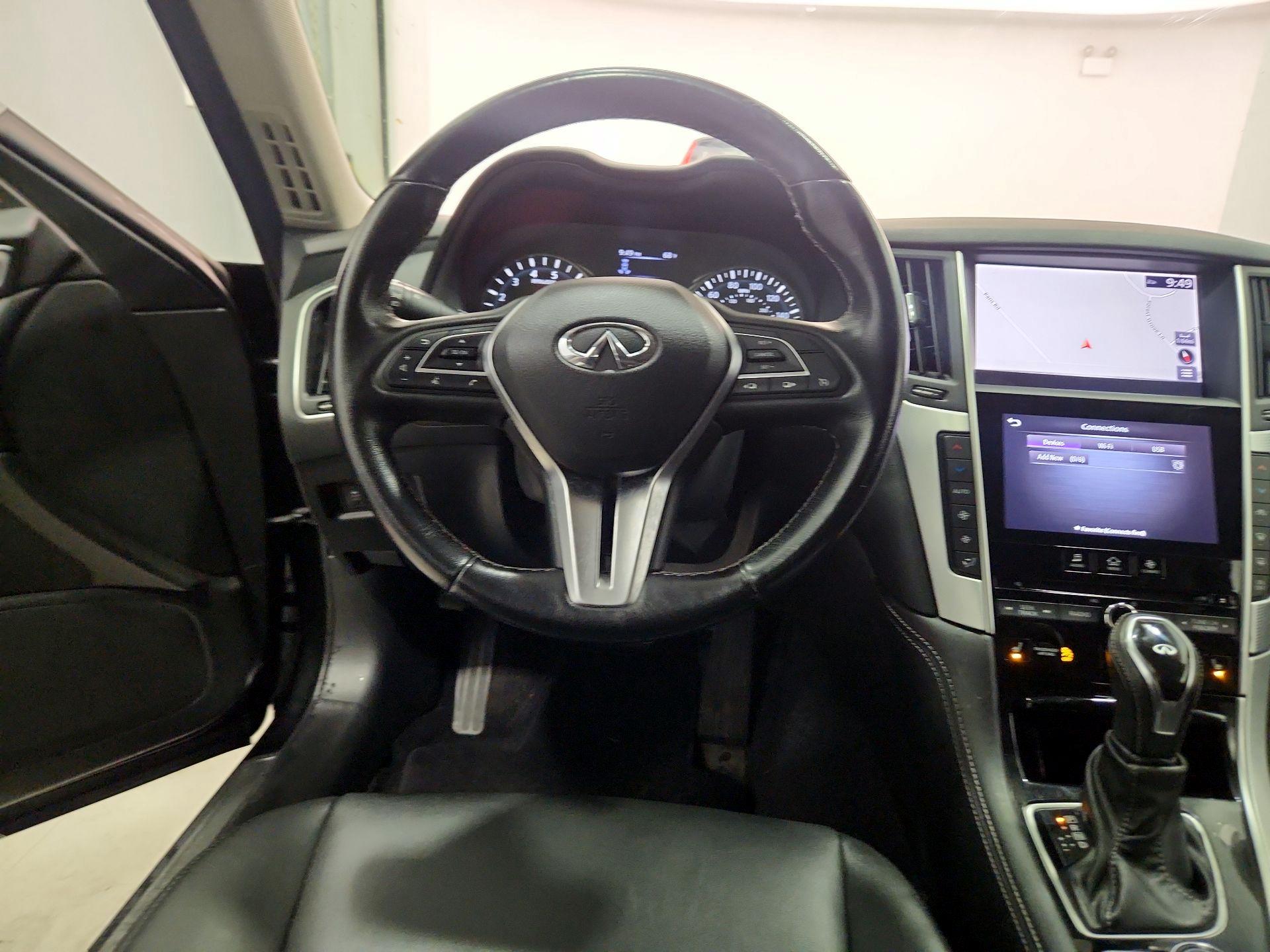 Thumbnail: 2020 INFINITI Q50 - 10