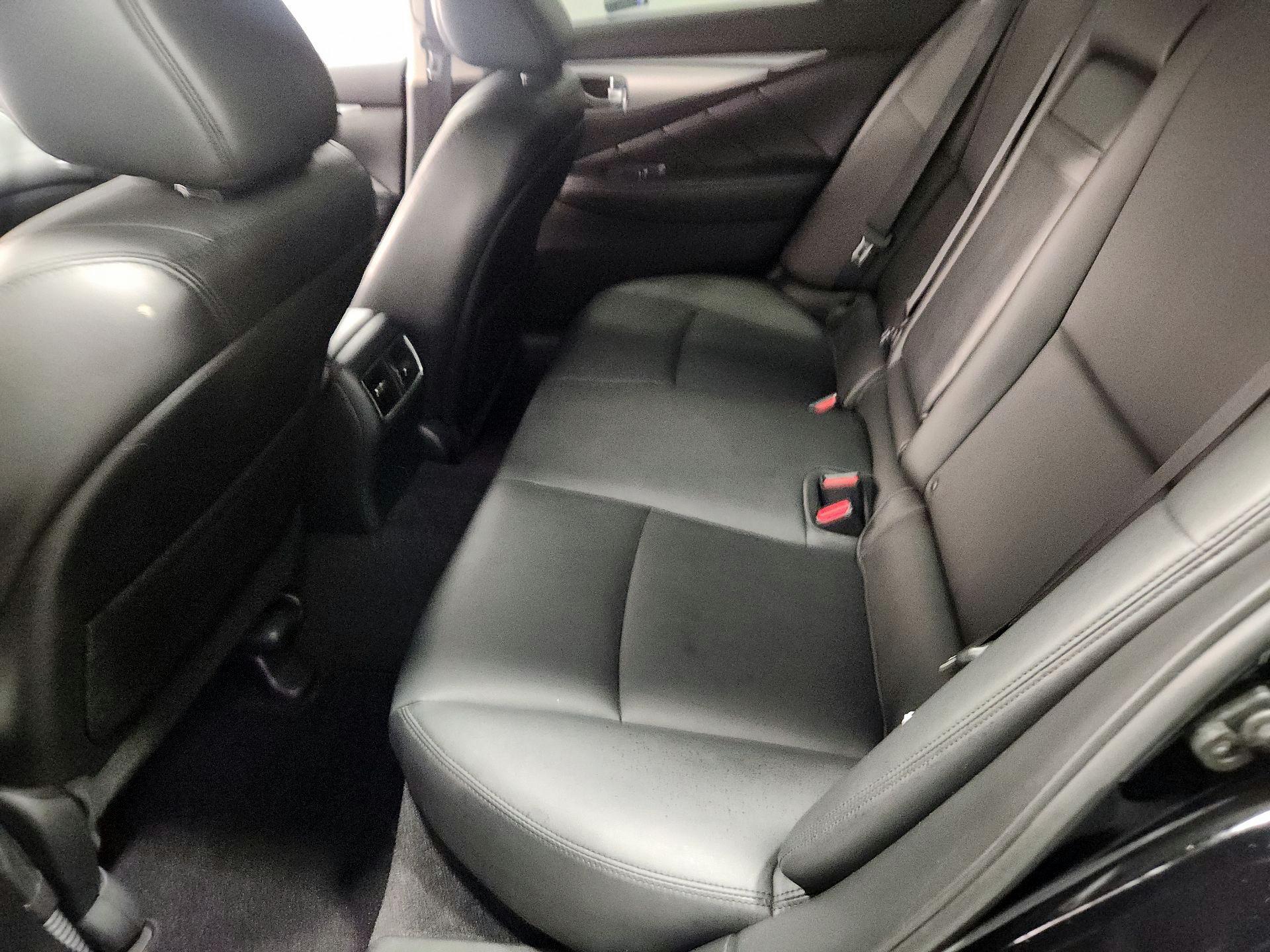 Thumbnail: 2020 INFINITI Q50 - 18