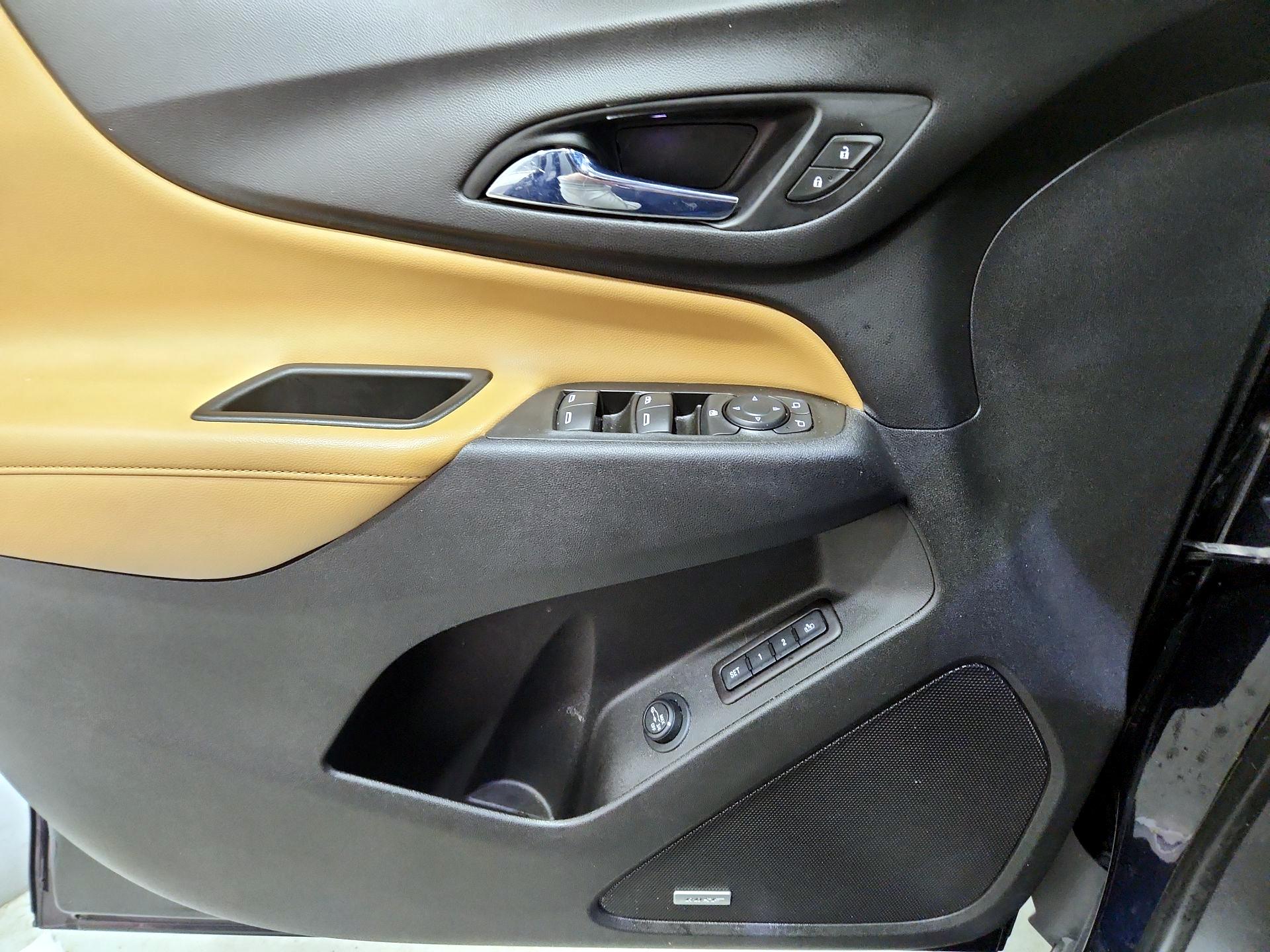 Thumbnail: 2021 Chevrolet Equinox - 12