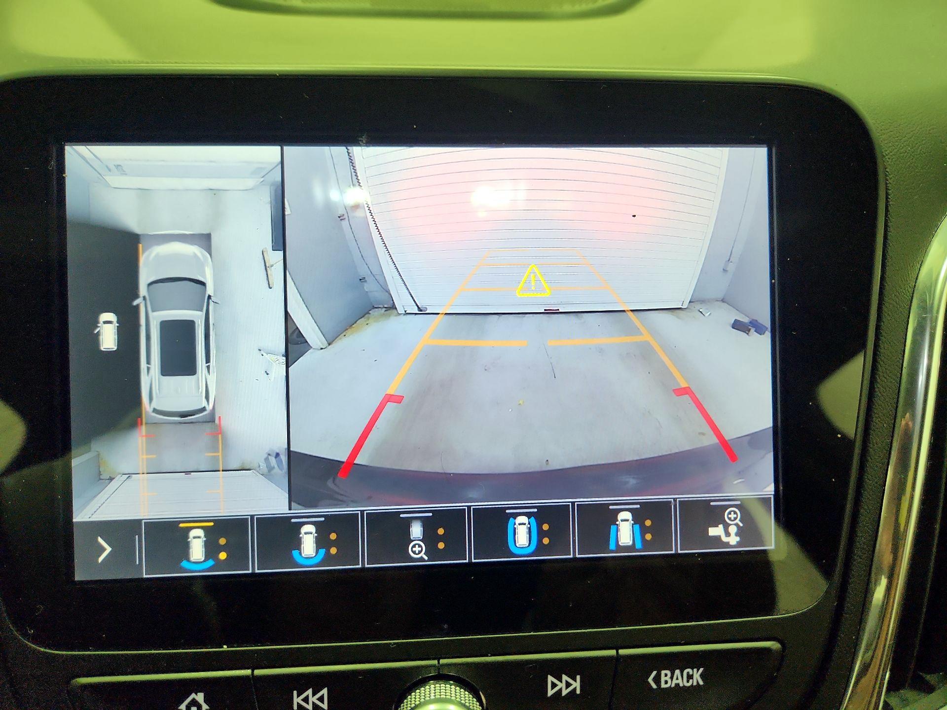 Thumbnail: 2021 Chevrolet Equinox - 15