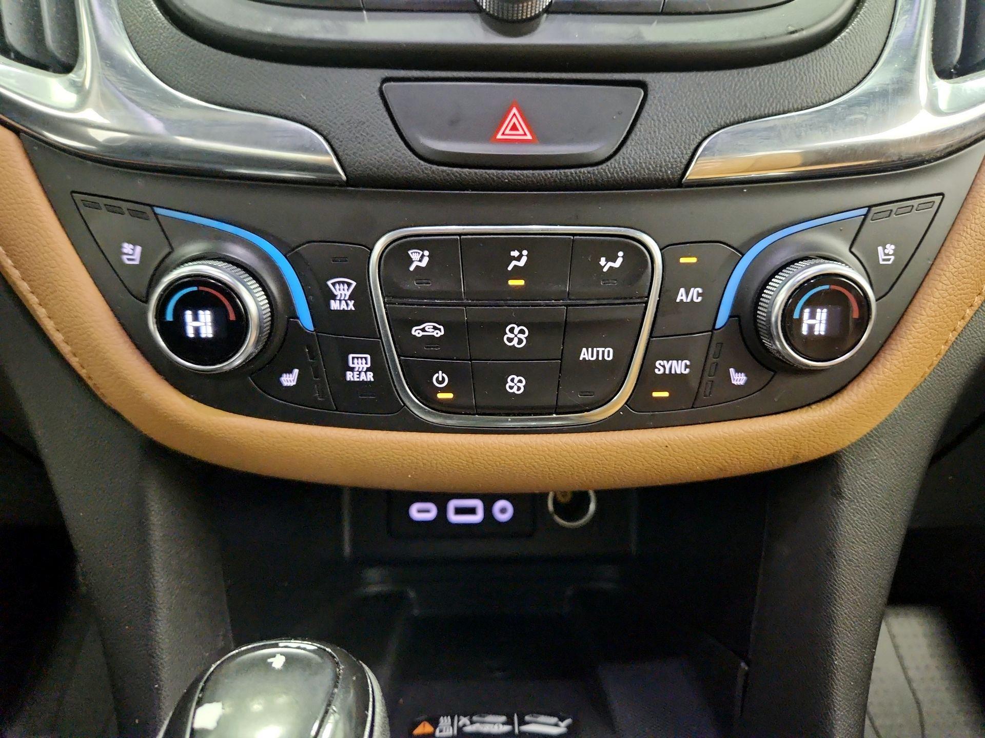 Thumbnail: 2021 Chevrolet Equinox - 17