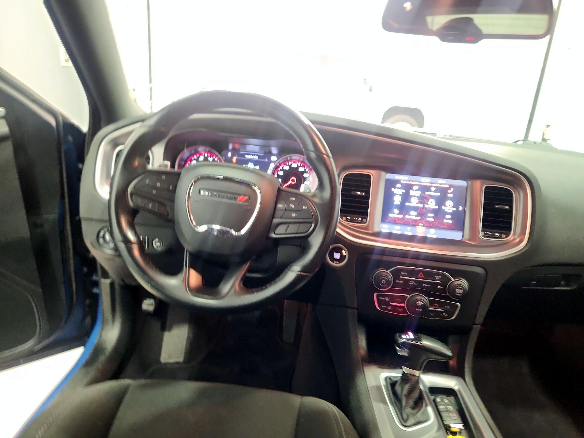 Thumbnail: 2022 Dodge Charger - 10