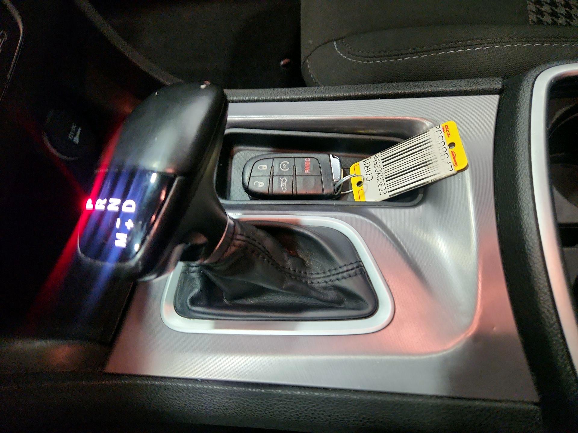 Thumbnail: 2022 Dodge Charger - 17