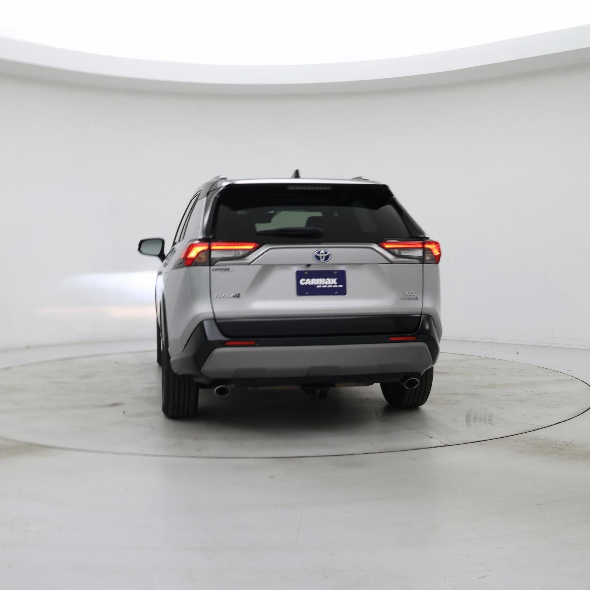 Thumbnail: 2020 Toyota RAV4 - 6