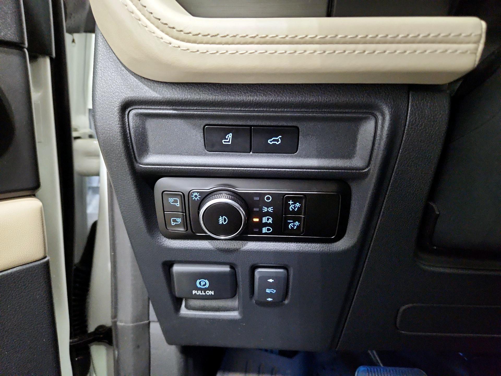 Thumbnail: 2023 Ford Expedition - 13