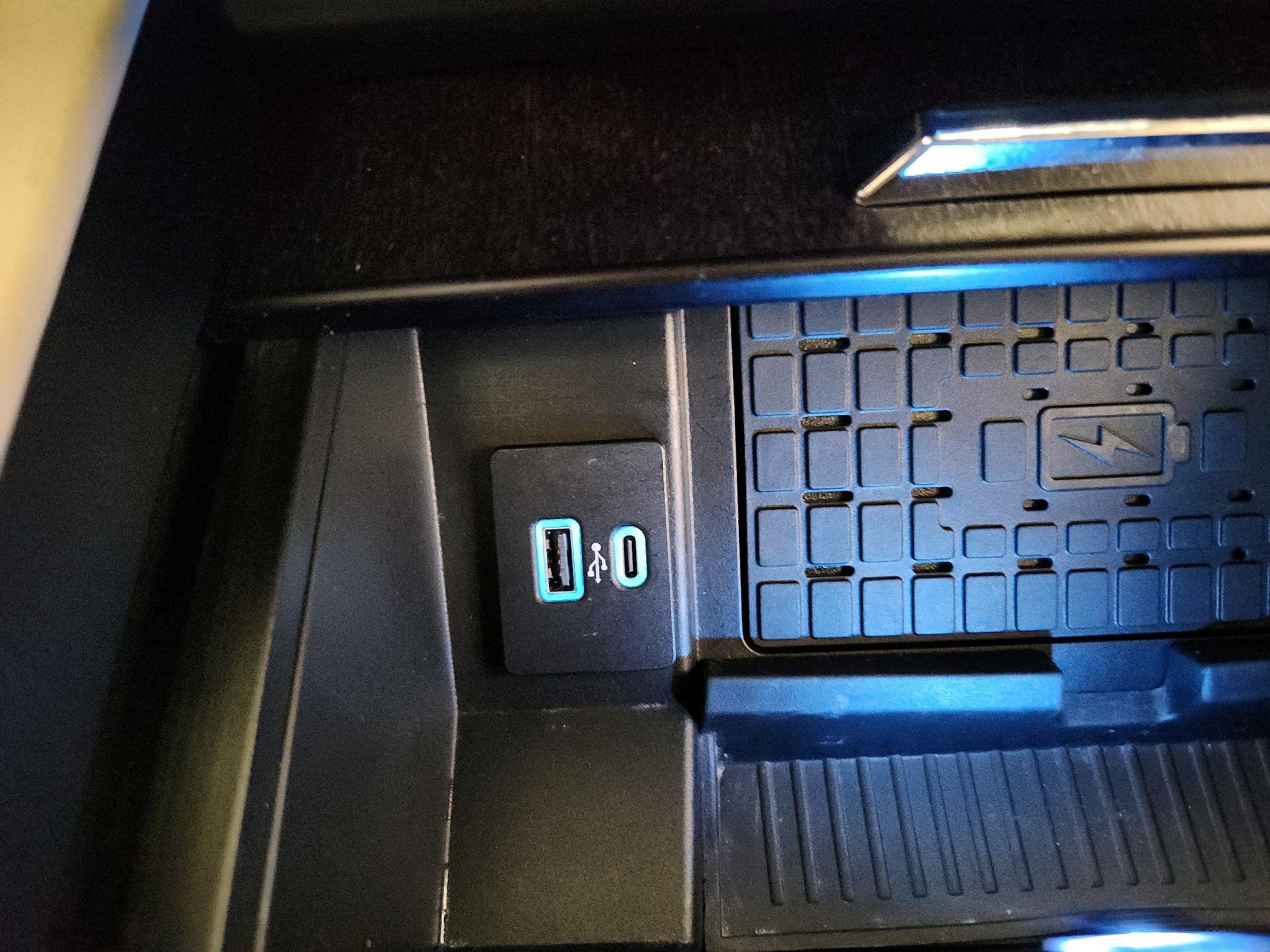 Thumbnail: 2023 Ford Expedition - 19