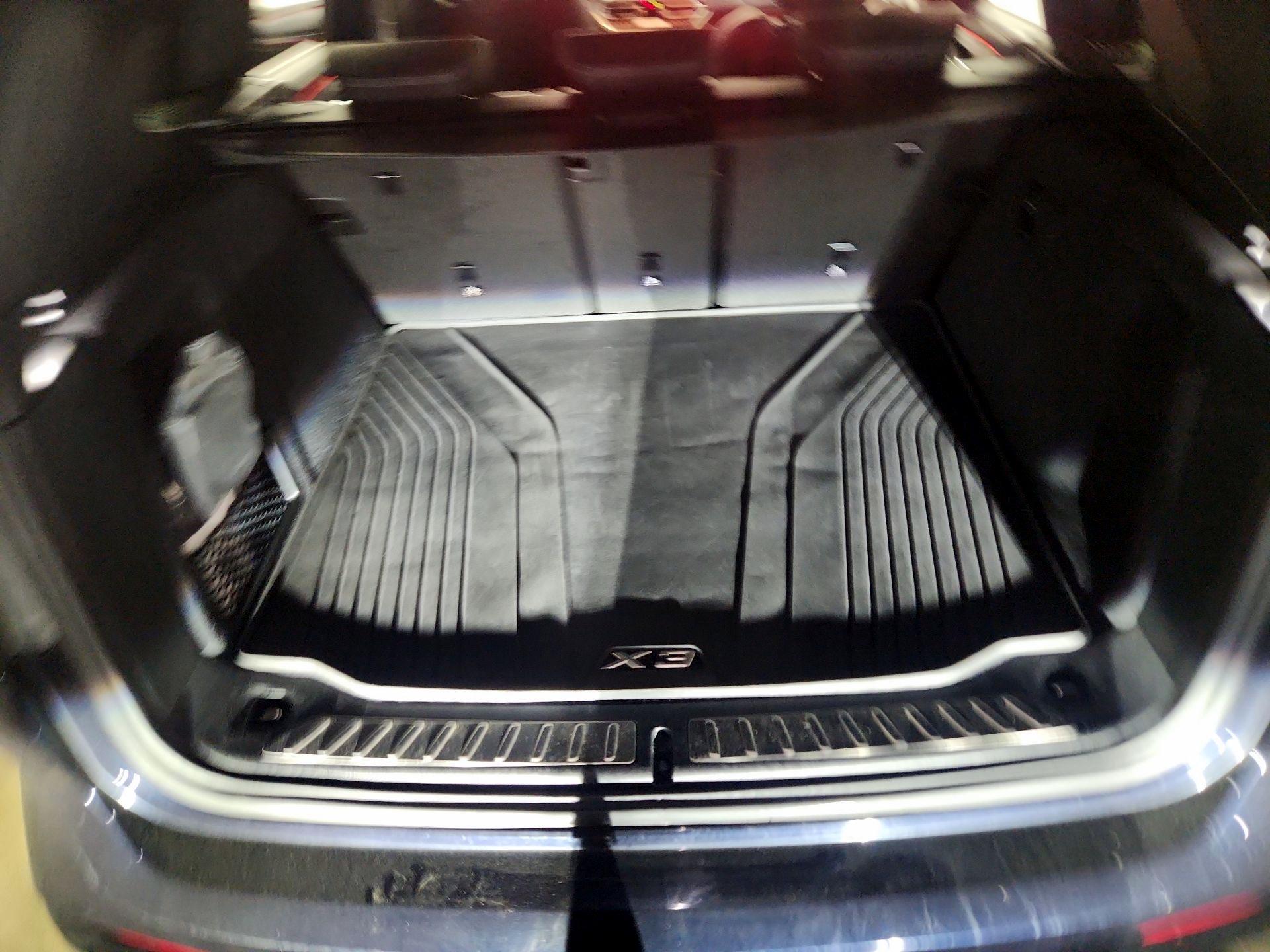 Thumbnail: 2024 BMW X3 - 19