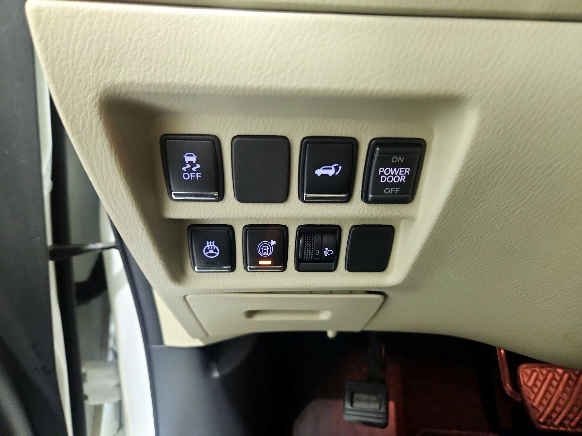 Thumbnail: 2015 INFINITI QX60 - 13