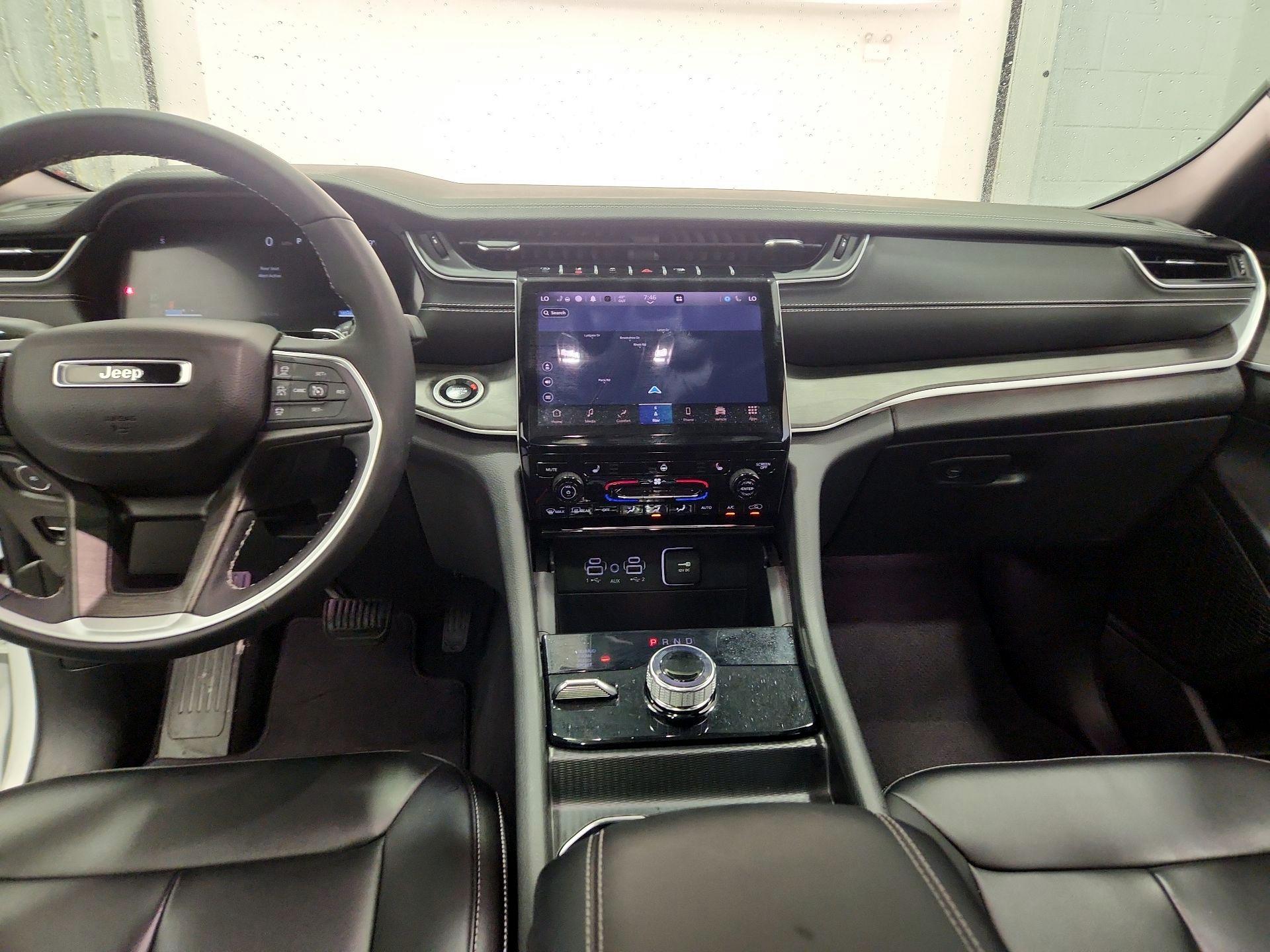 Thumbnail: 2024 Jeep Grand Cherokee - 9