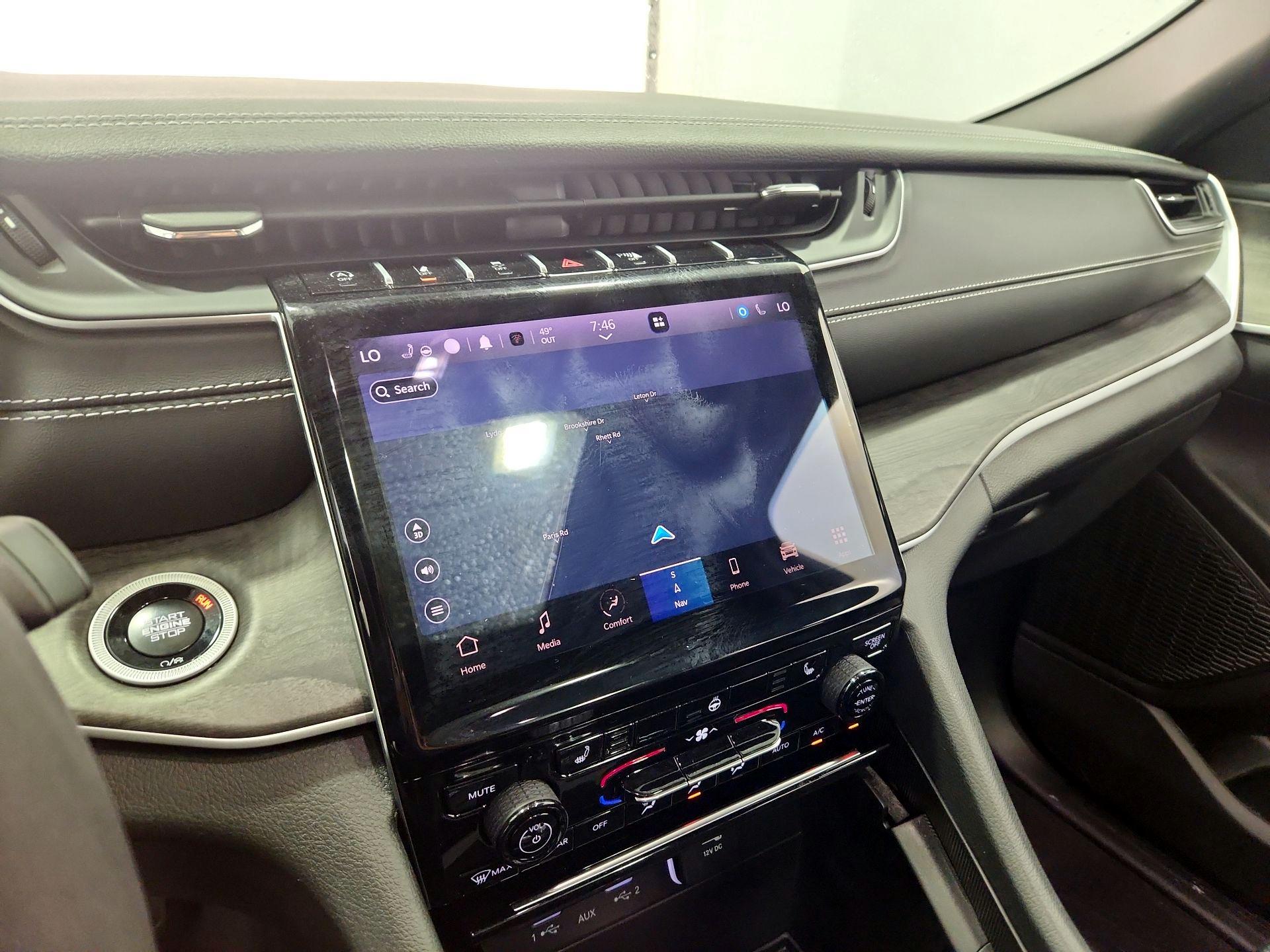 Thumbnail: 2024 Jeep Grand Cherokee - 14