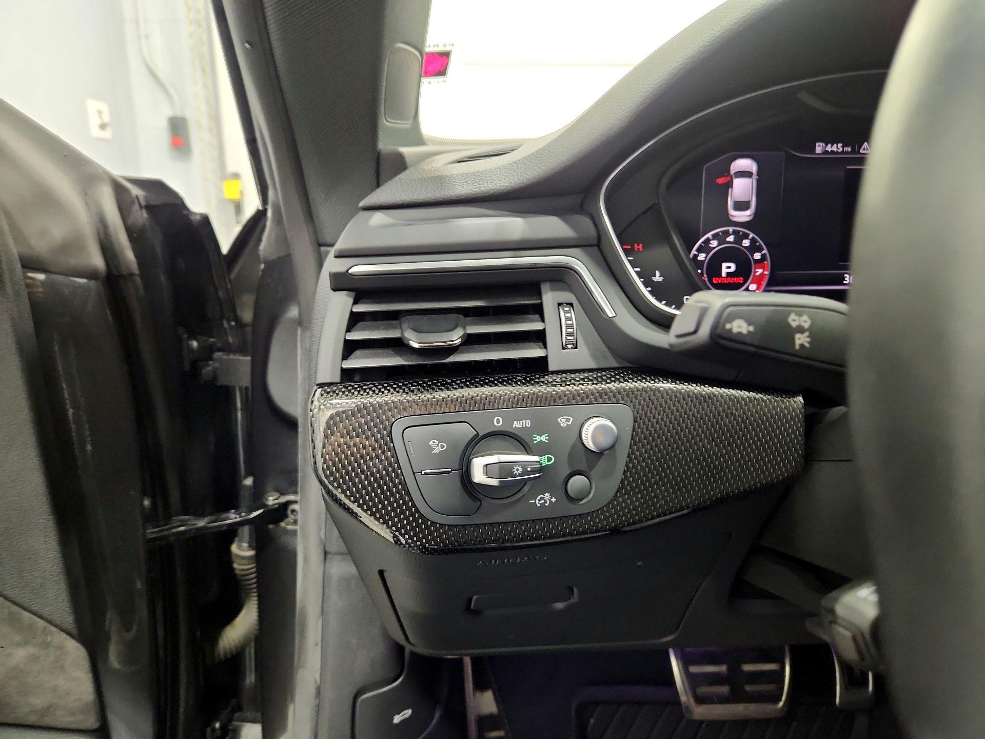 Thumbnail: 2019 Audi S5 - 13