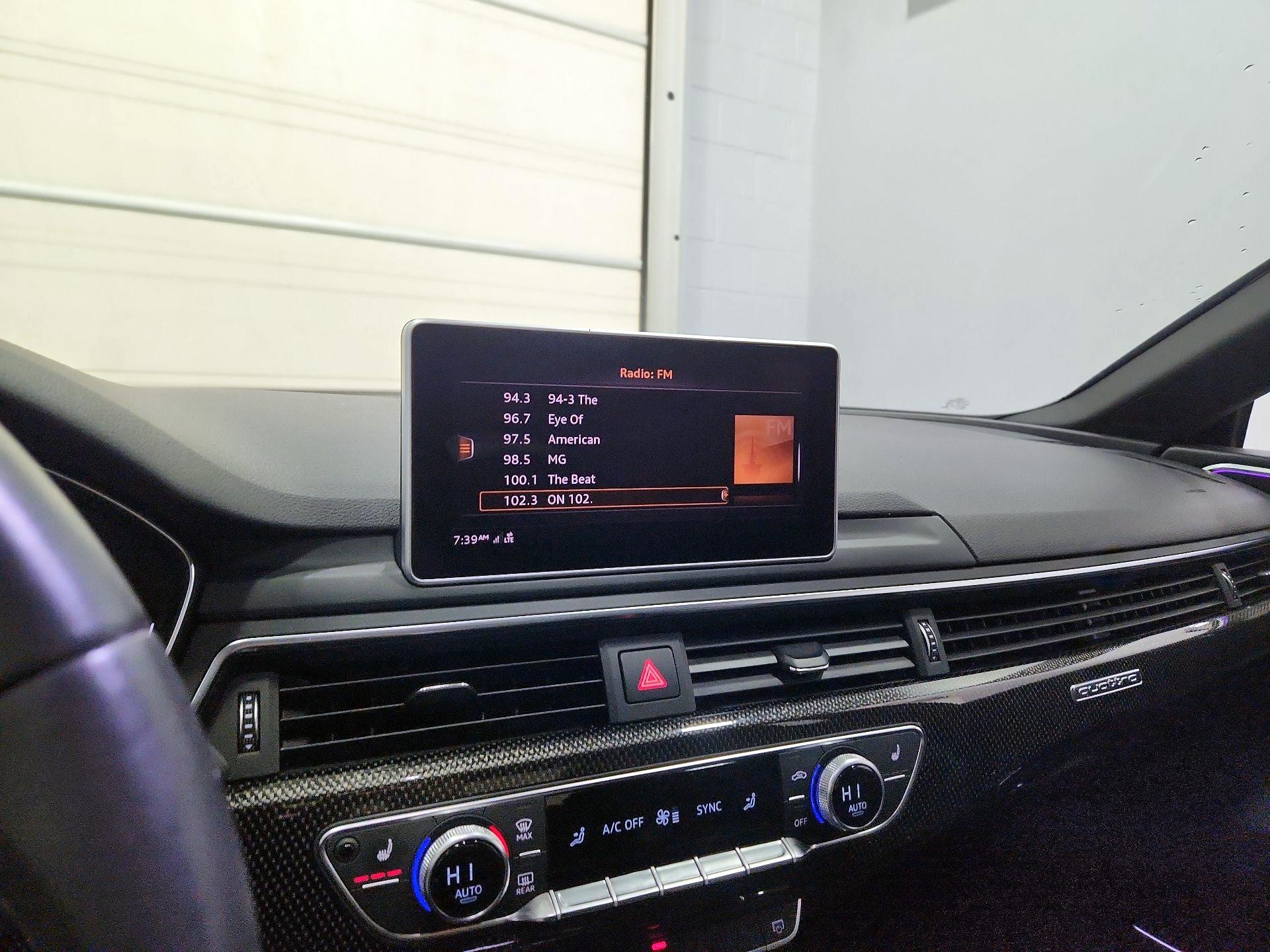 Thumbnail: 2019 Audi S5 - 16