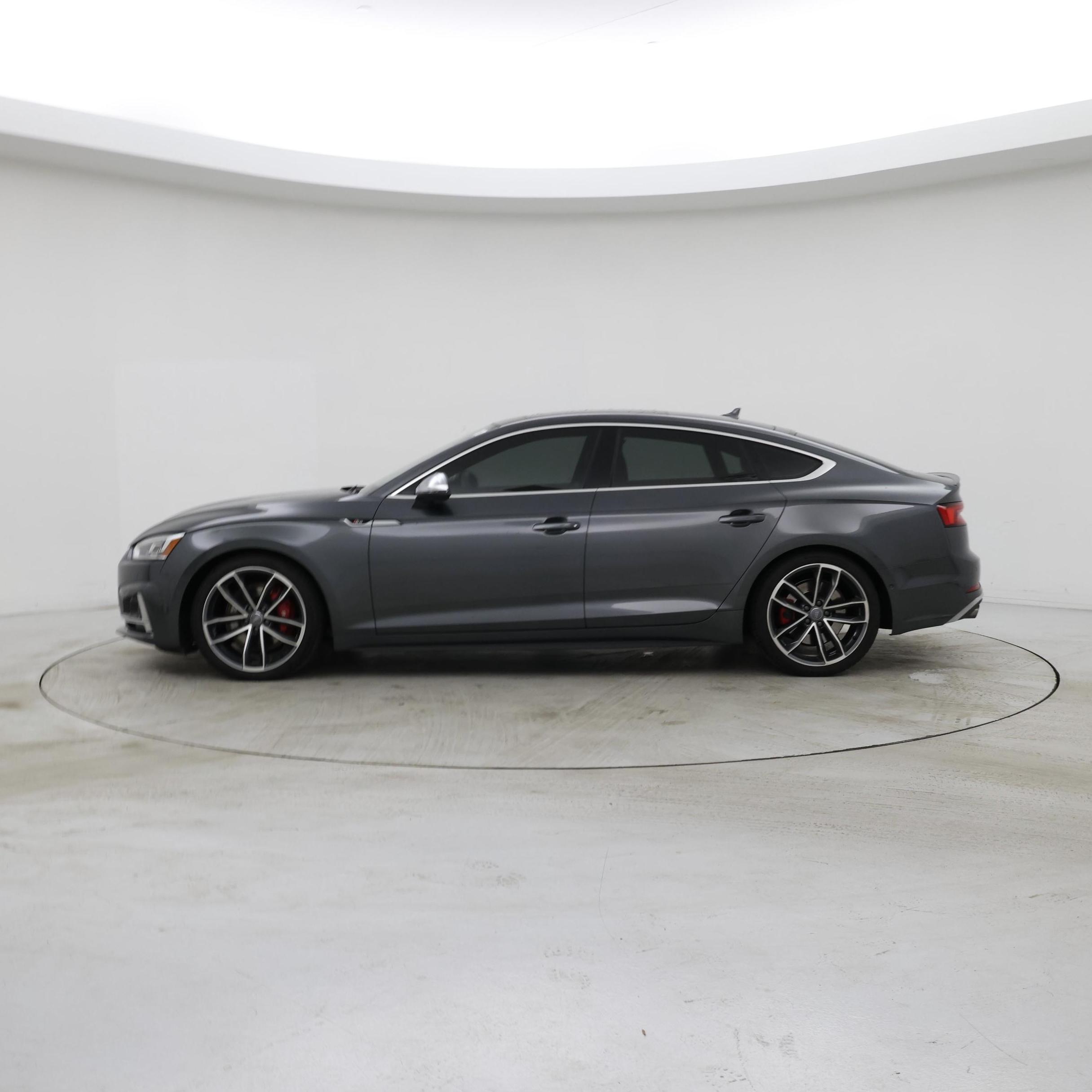 Thumbnail: 2019 Audi S5 - 3