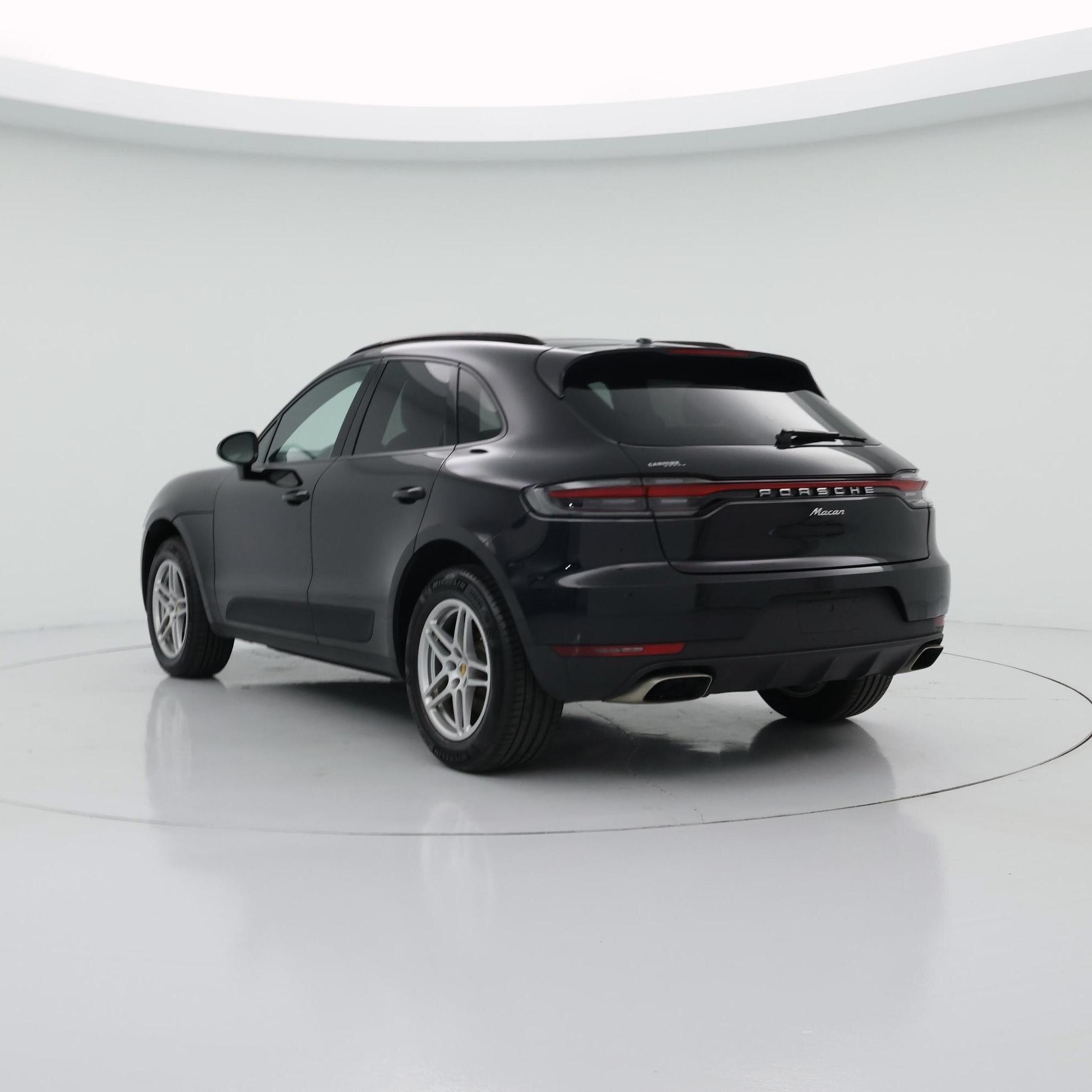 Thumbnail: 2020 Porsche Macan - 2
