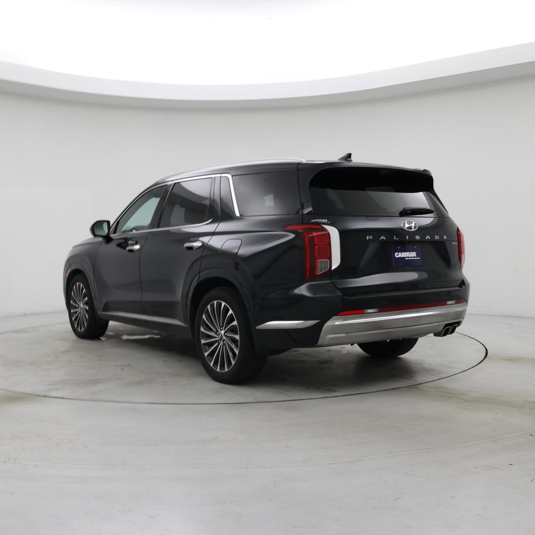 Thumbnail: 2023 Hyundai Palisade - 2