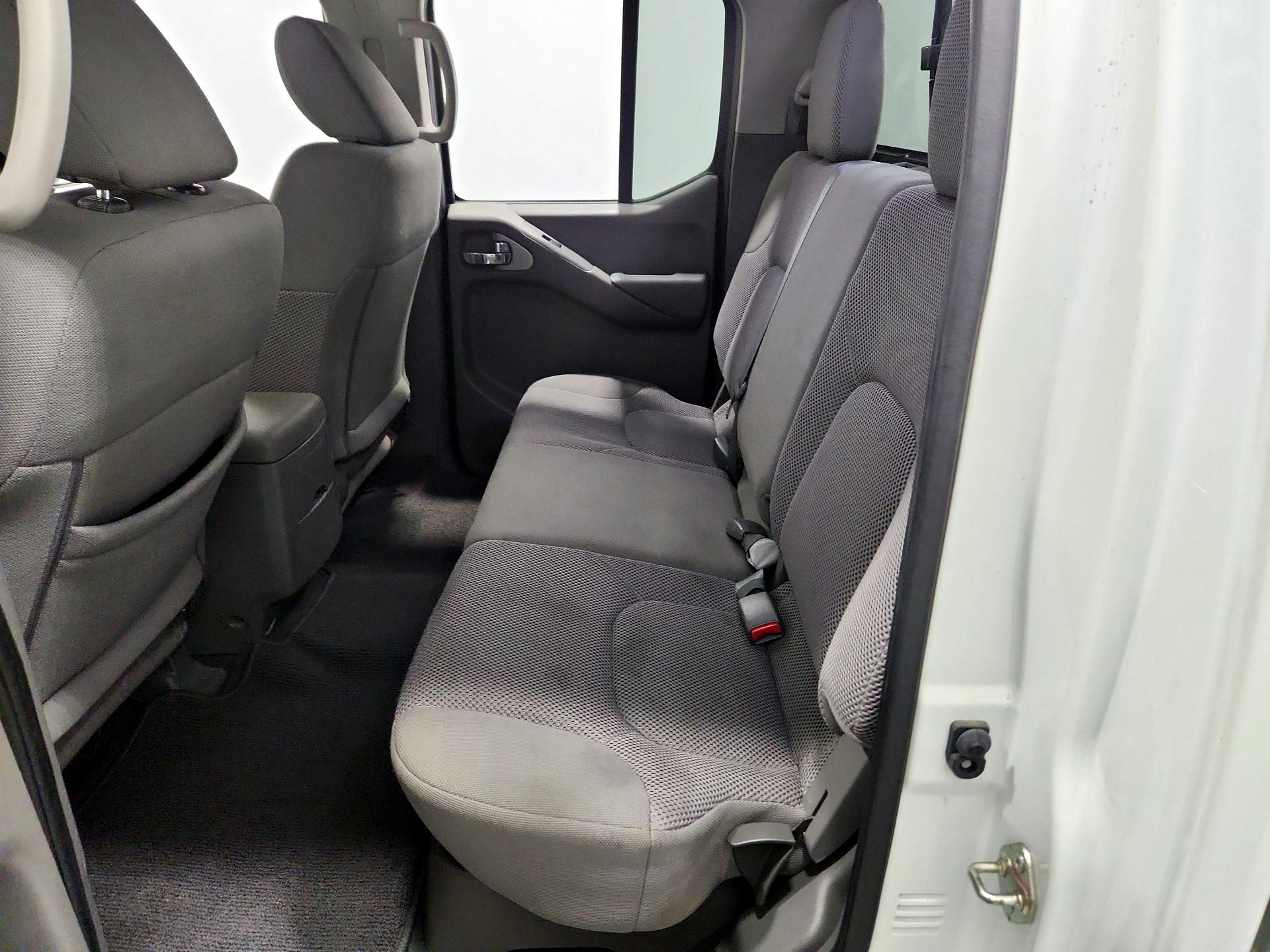 Thumbnail: 2019 Nissan Frontier - 19