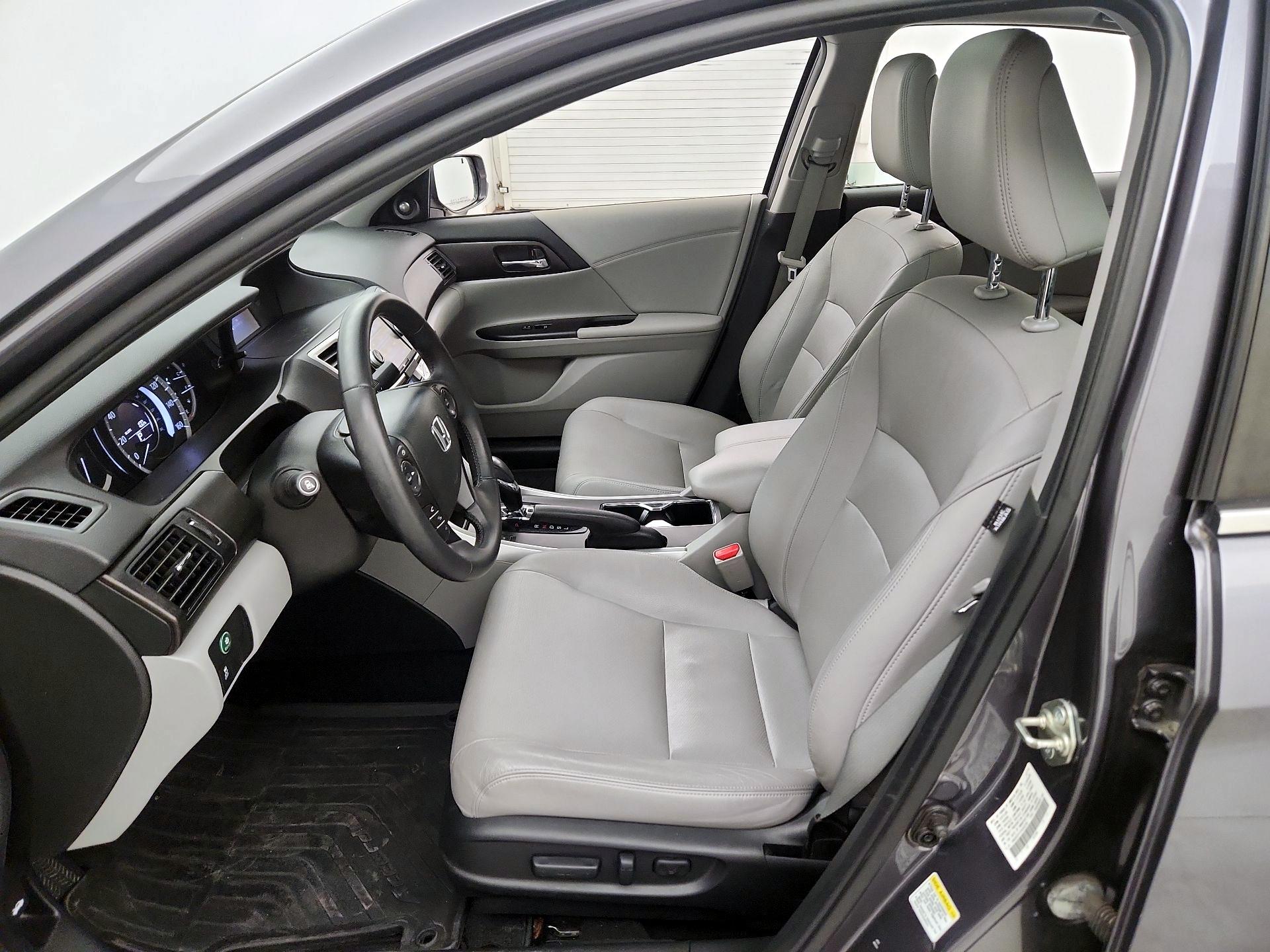 Thumbnail: 2015 Honda Accord - 11