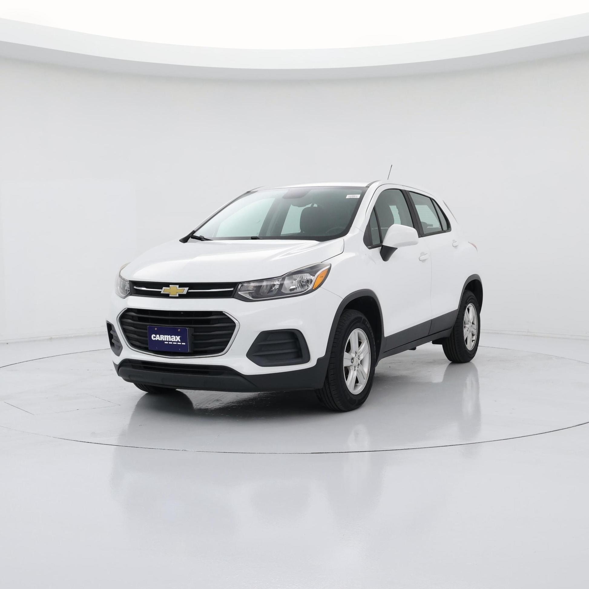 Thumbnail: 2017 Chevrolet Trax - 4