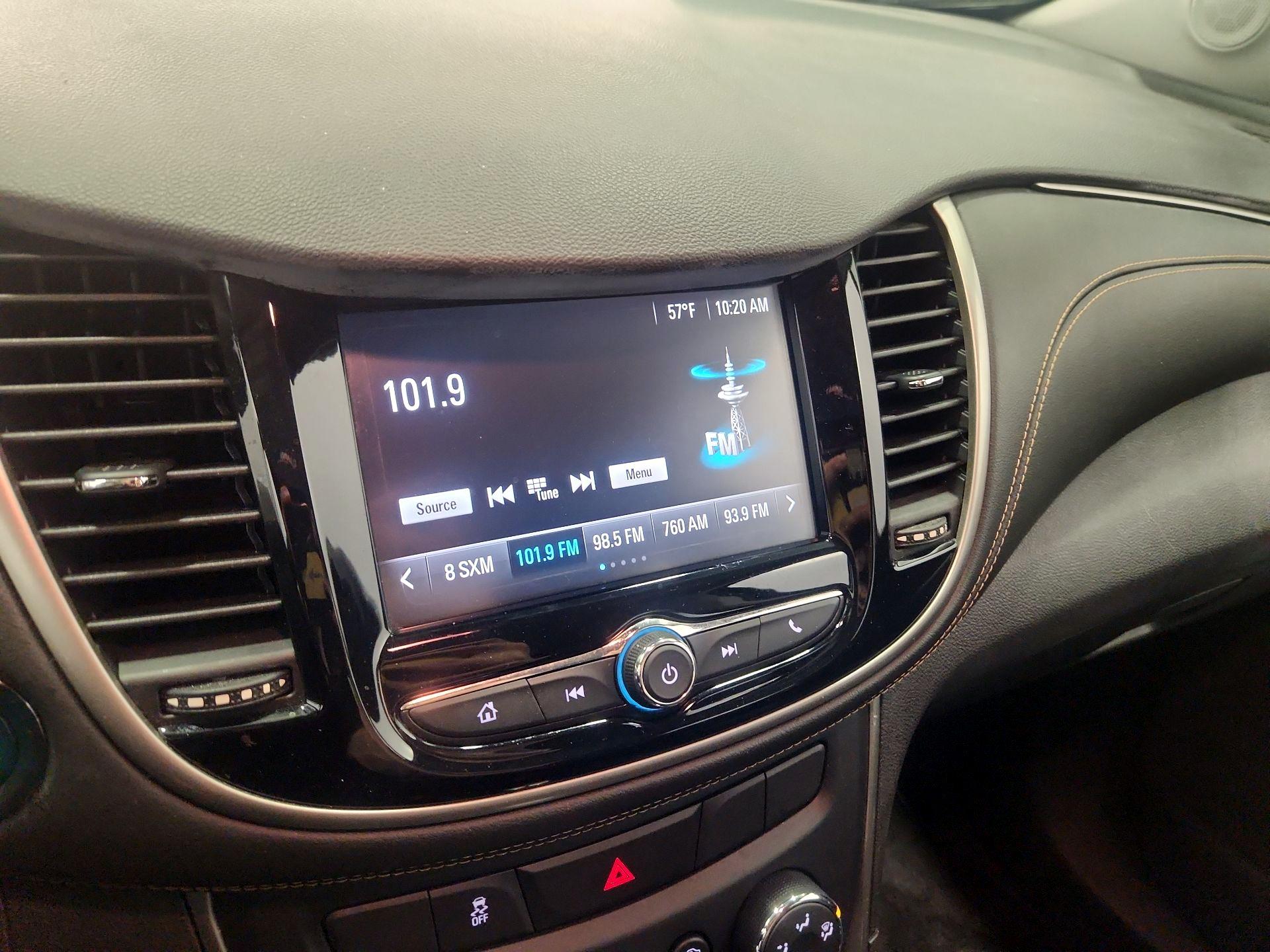 Thumbnail: 2017 Chevrolet Trax - 15