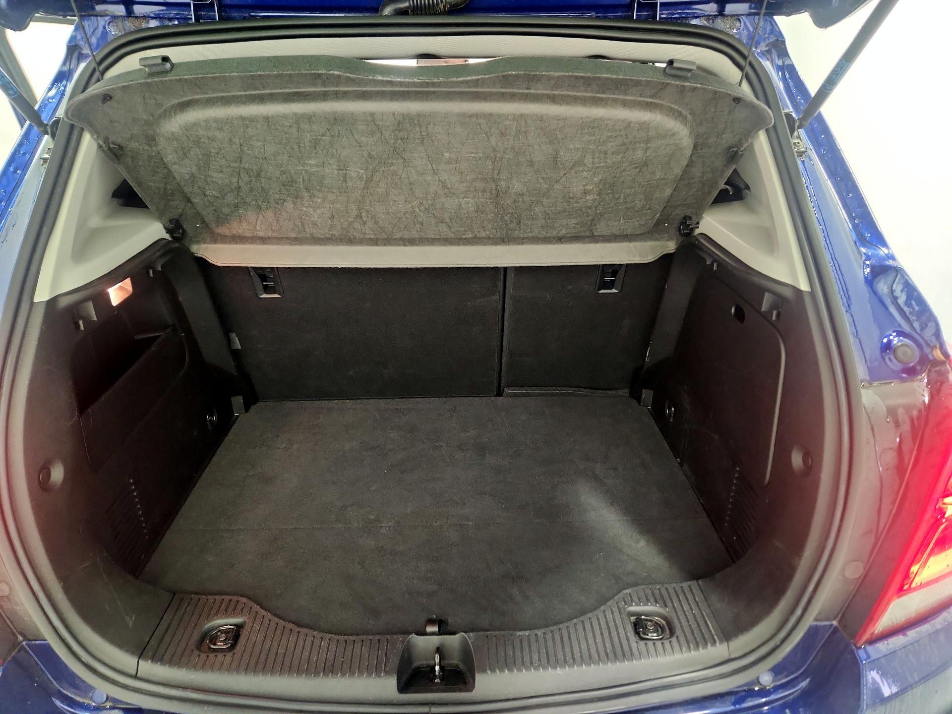 Thumbnail: 2017 Chevrolet Trax - 20