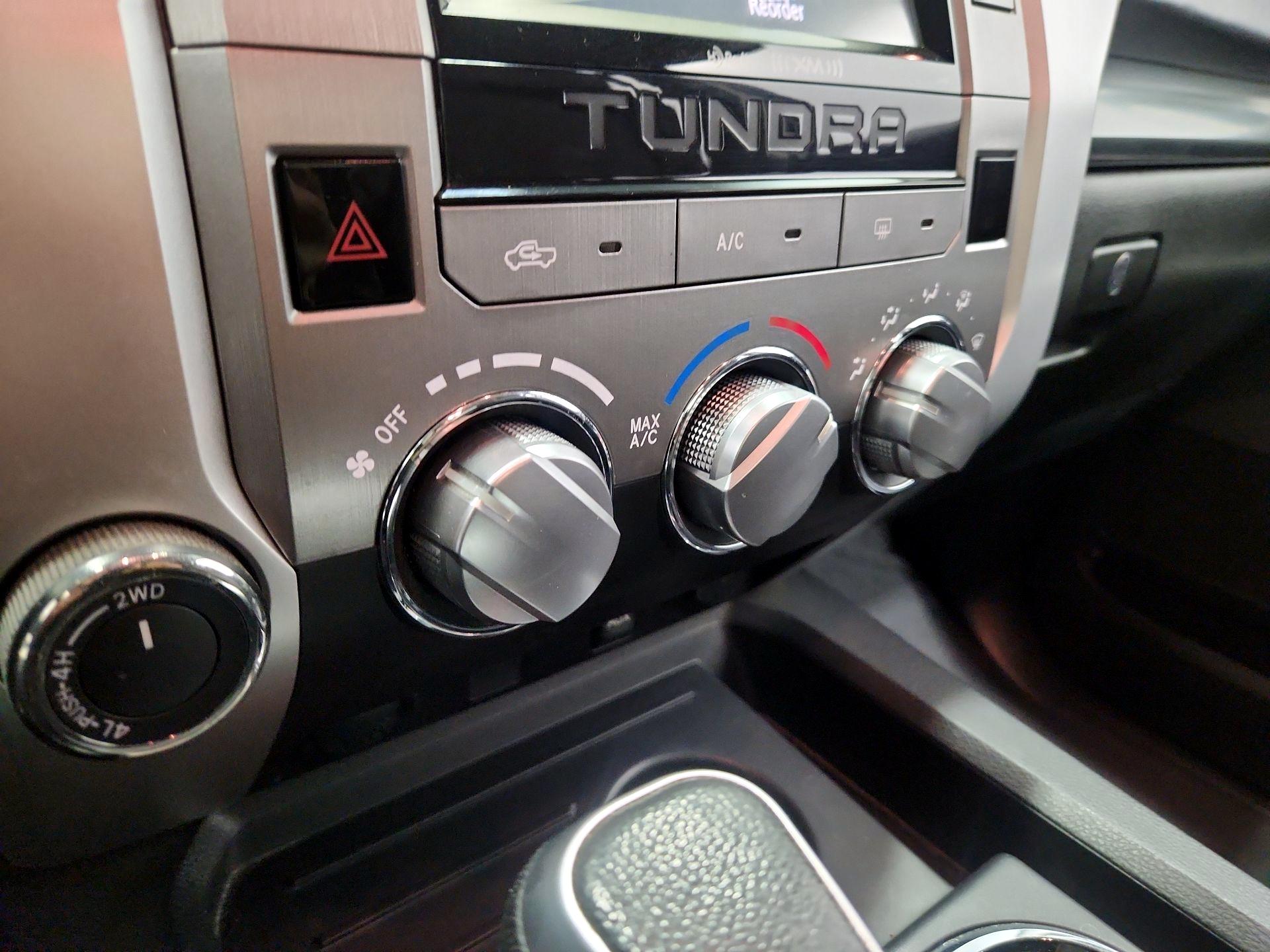 Thumbnail: 2016 Toyota Tundra - 17